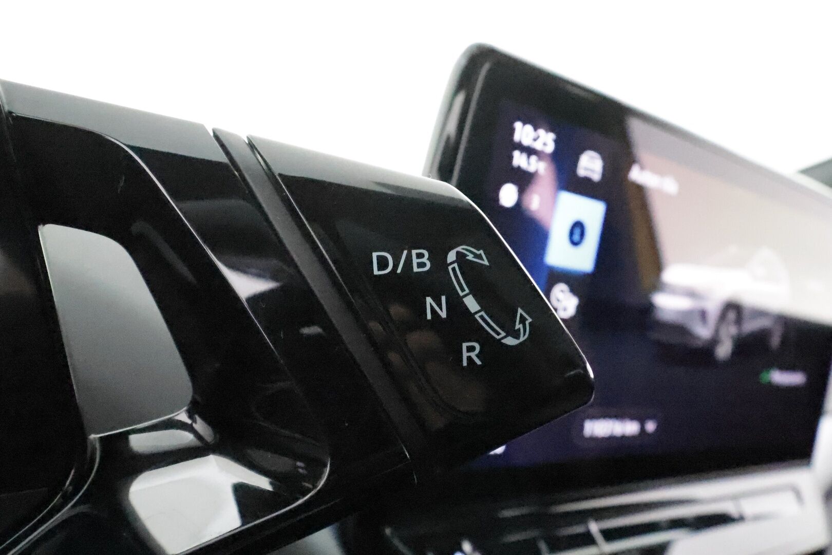 Volkswagen ID.4 2021 Pro Performance 1ST Max 150 kW, akku 77 kWh *ACC / HUD / Panorama / Muistipenkit hieronnalla / IQ.Light / ILP / 360° / Navi* - 1.Om Suomi-auto / Kahdet renkaat aluvanteilla