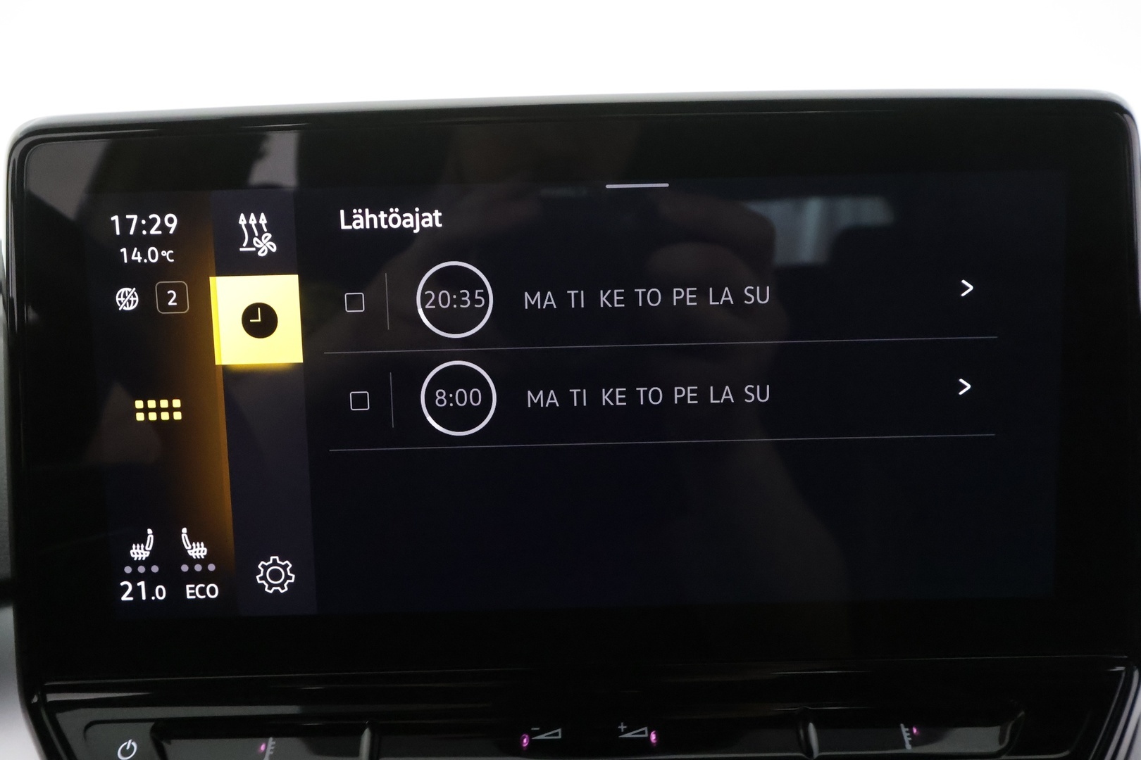 Volkswagen ID.4 2021 Pro Performance 1ST 150 kW, akku 77 kWh * ACC / ILP / Koukku / P.Kamera / LED / Navi / Ratinlämmitin * - Suomi-auto / Kahdet renkaat aluvanteilla / Merkkihuollettu