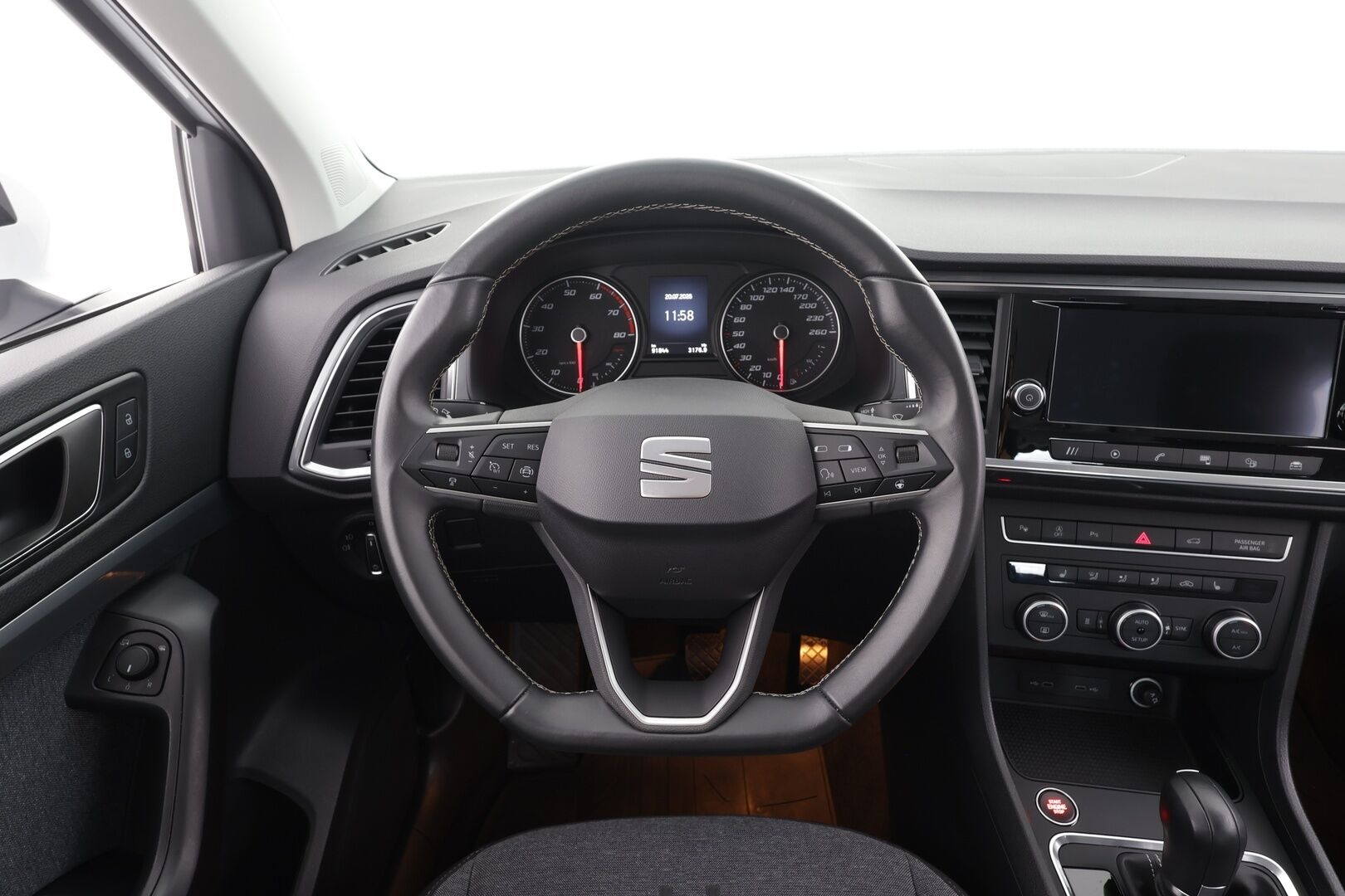 Seat Ateca 2021 1,5 TSI 150 EVO Style DSG - | ACC | Webasto | Koukku | Lane Assist | Side Assist | P.kamera | Keyless | LED | Sähk. talaluukku | Lämm. ratti | Merkkihuollot | 