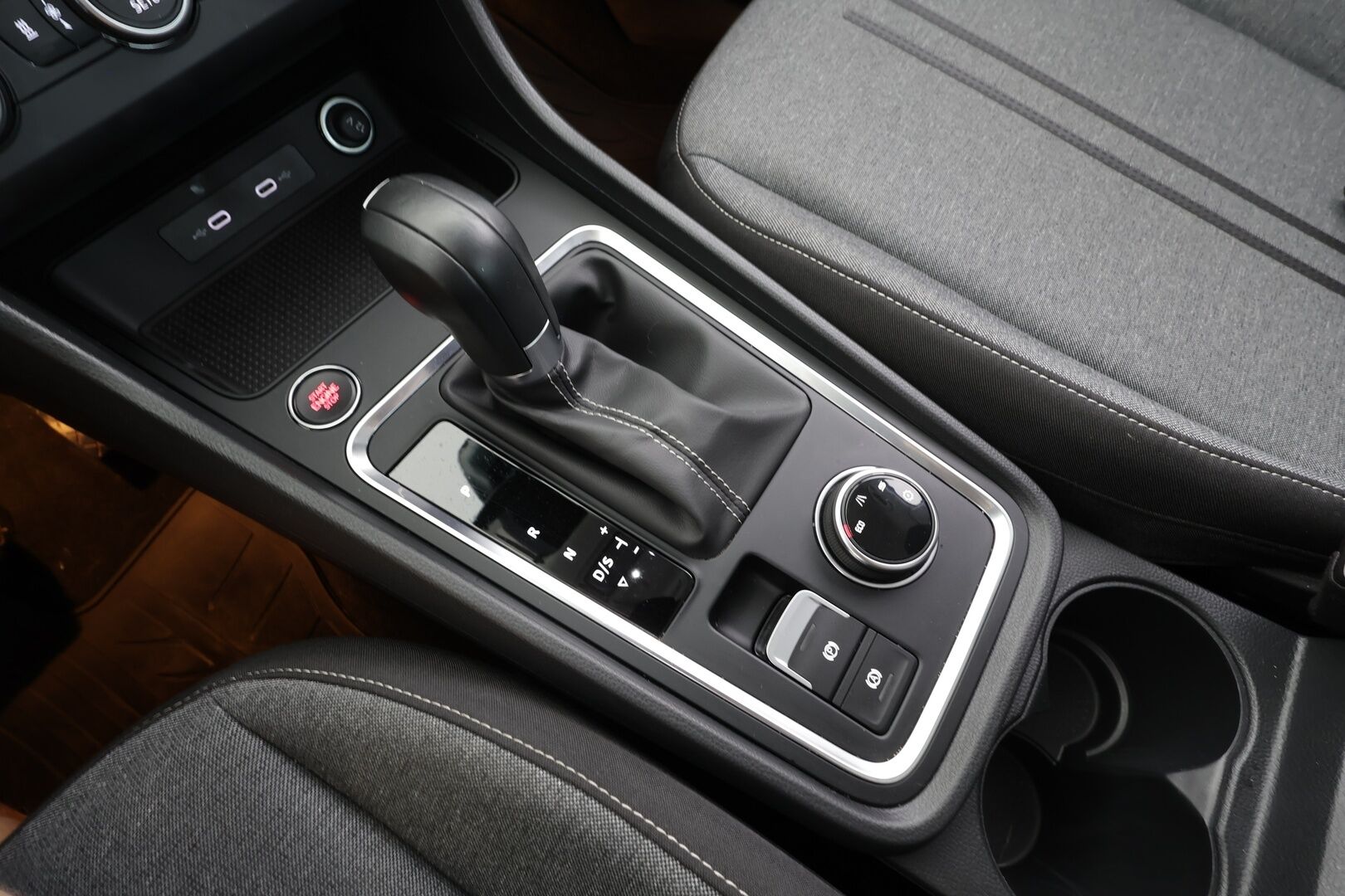 Seat Ateca 2021 1,5 TSI 150 EVO Style DSG - | ACC | Webasto | Koukku | Lane Assist | Side Assist | P.kamera | Keyless | LED | Sähk. talaluukku | Lämm. ratti | Merkkihuollot | 