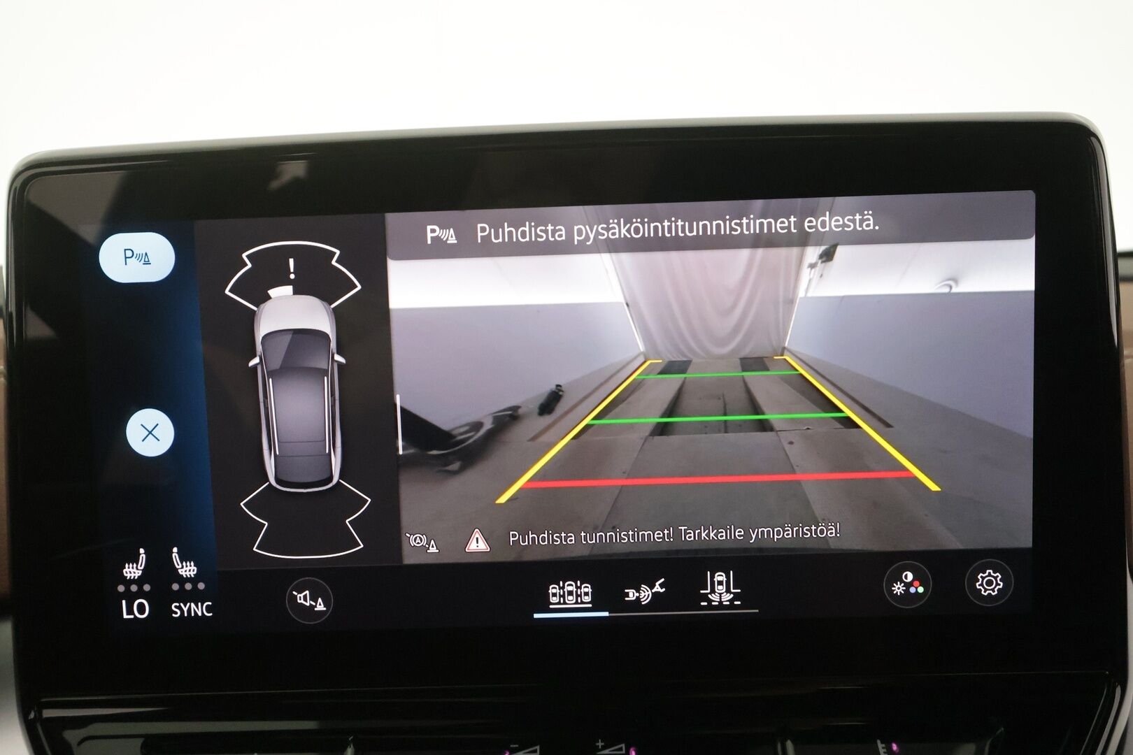 Volkswagen ID.4 2021 Pro Performance Business 150 kW, akku 77 kWh - | ILP | Koukku | ACC | Matrix-LED | P.Kamera | Nahka-Alcantara | Navi | Kaistavahti | Keyless | 1-om Suomi-auto | 2x Latauskaapelit | Kahdet renkaat |