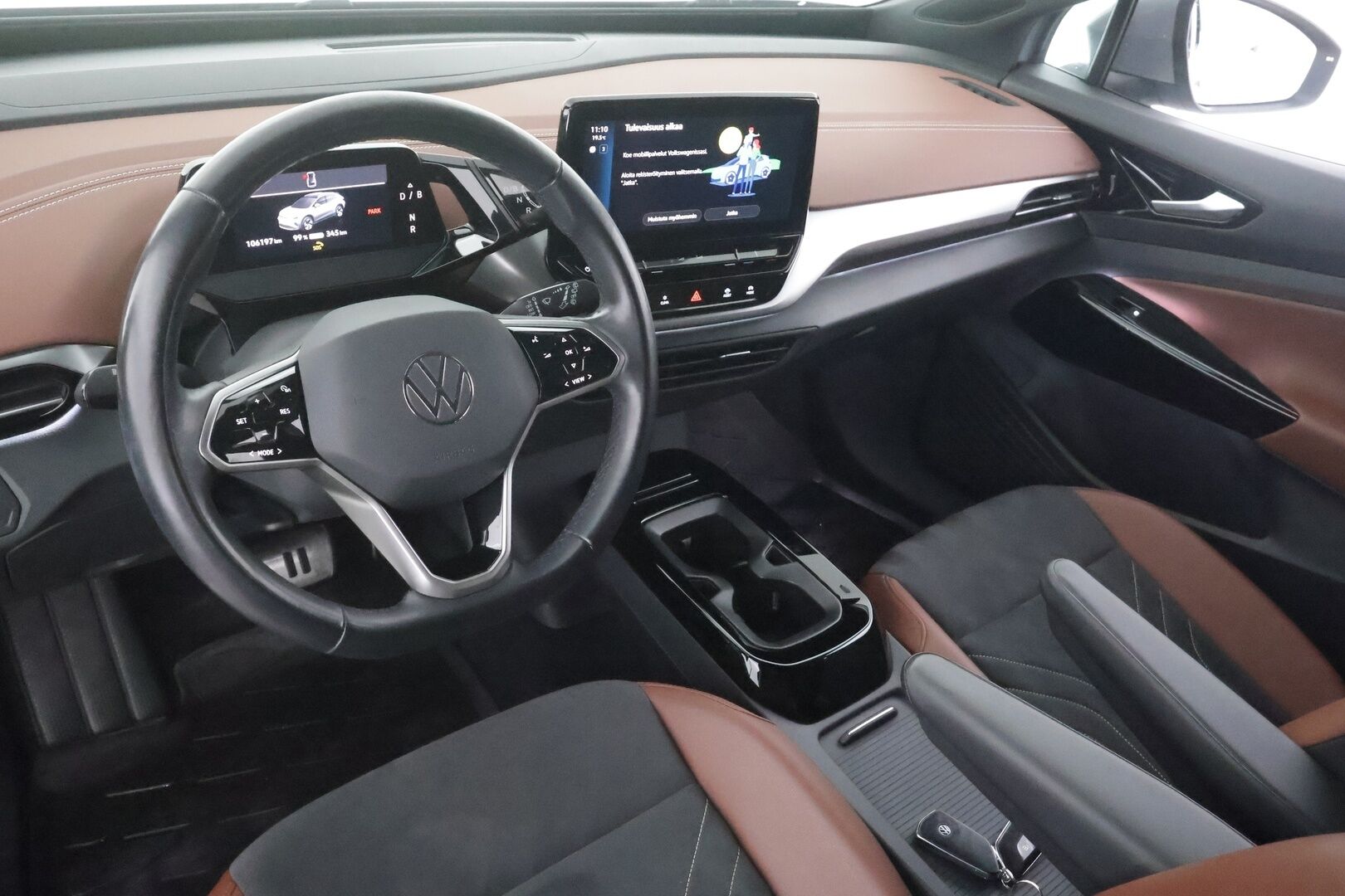 Volkswagen ID.4 2021 Pro Performance Business 150 kW, akku 77 kWh - | ILP | Koukku | ACC | Matrix-LED | P.Kamera | Nahka-Alcantara | Navi | Kaistavahti | Keyless | 1-om Suomi-auto | 2x Latauskaapelit | Kahdet renkaat |
