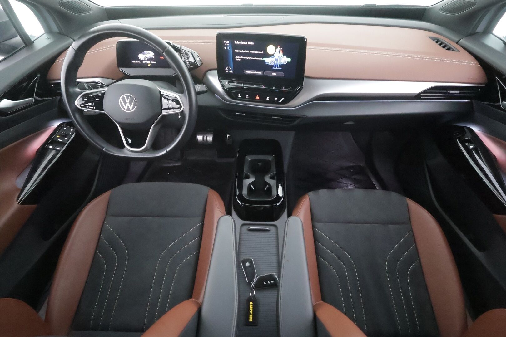Volkswagen ID.4 2021 Pro Performance Business 150 kW, akku 77 kWh - | ILP | Koukku | ACC | Matrix-LED | P.Kamera | Nahka-Alcantara | Navi | Kaistavahti | Keyless | 1-om Suomi-auto | 2x Latauskaapelit | Kahdet renkaat |