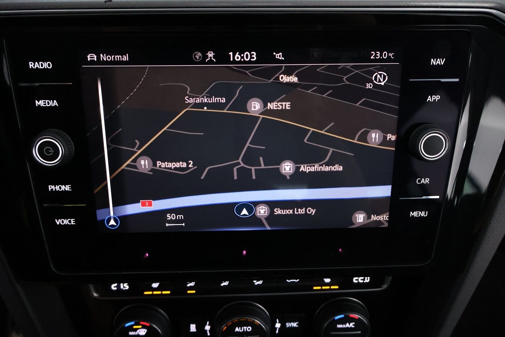 Volkswagen Passat 2020 Variant GTE Plug-In Hybrid 160 kW DSG-automaatti - 1Om Suomiauto | Webasto | ACC | Matrix LED | Facelift | Peruutuskamera | Ratinlämmitys | ergoComfort