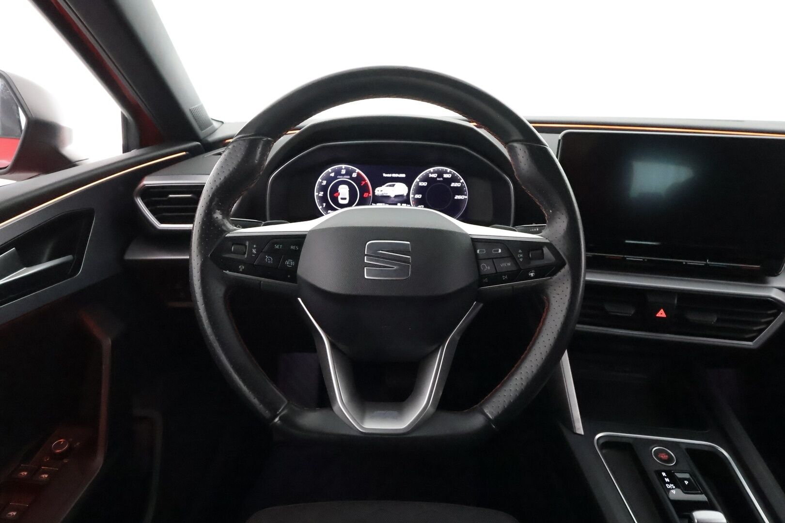 Seat LEON SPORTSTOURER 2021 1.5 eTSI 150 Hybrid DSG FR - 1.Om Suomi-auto / Webasto / Koukku /  Adapt.vakkari / P. Kamera / Kaistavahti / KeylessGo / 2x Renkaat / 