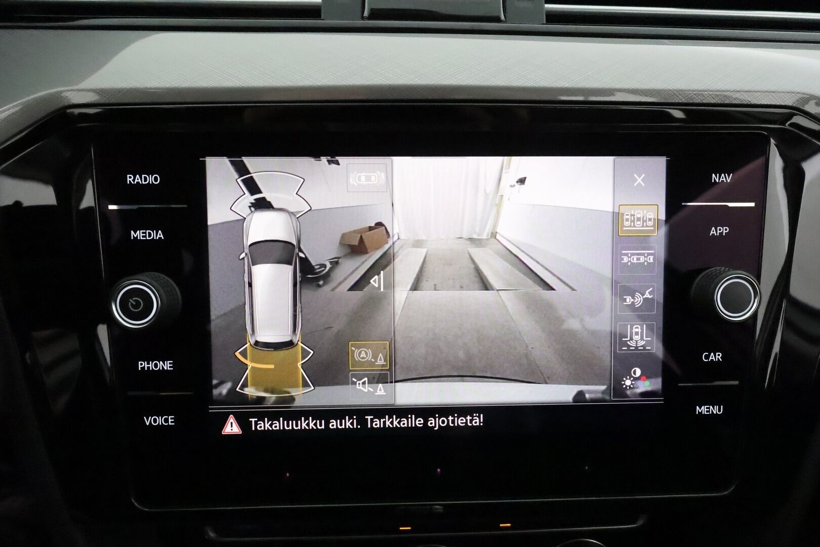 Volkswagen Passat 2020 Variant GTE Plug-In Hybrid 160 kW DSG **Webasto / Koukku / ACC / LED-valot / P.kamera / Navi / Kaistavahti** - 2x Latauskaapelit / Kahdet Renkaat / Merkkihuollettu!