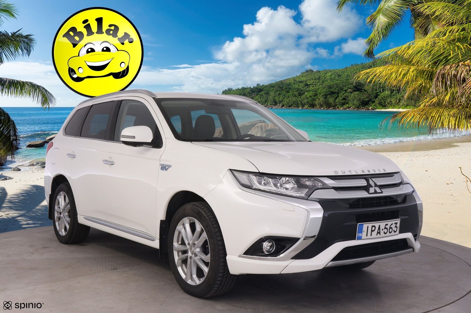 Mitsubishi Outlander PHEV 2017 Instyle Navi - 360-Kamera | Koukku | Nahka alcantara | Apple Carplay |  Akkukäyttöinen lisälämmitin | Ohjauspyörän lämmitys