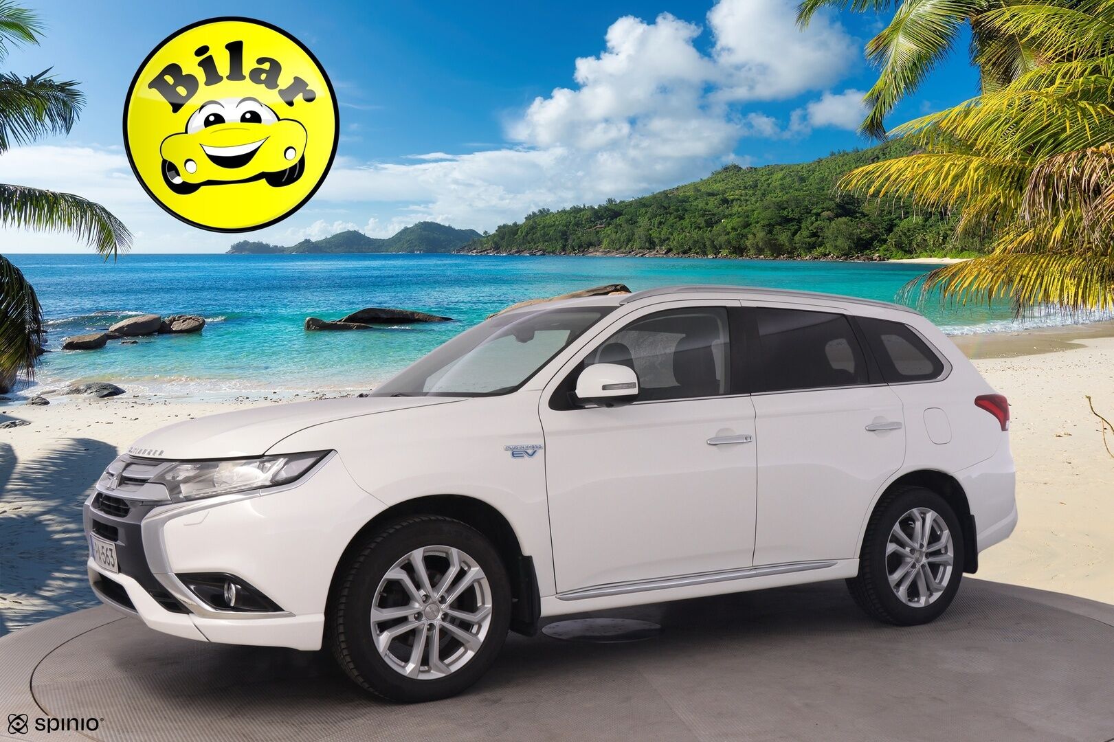 Mitsubishi Outlander PHEV 2017 Instyle Navi - 360-Kamera | Koukku | Nahka alcantara | Apple Carplay |  Akkukäyttöinen lisälämmitin | Ohjauspyörän lämmitys