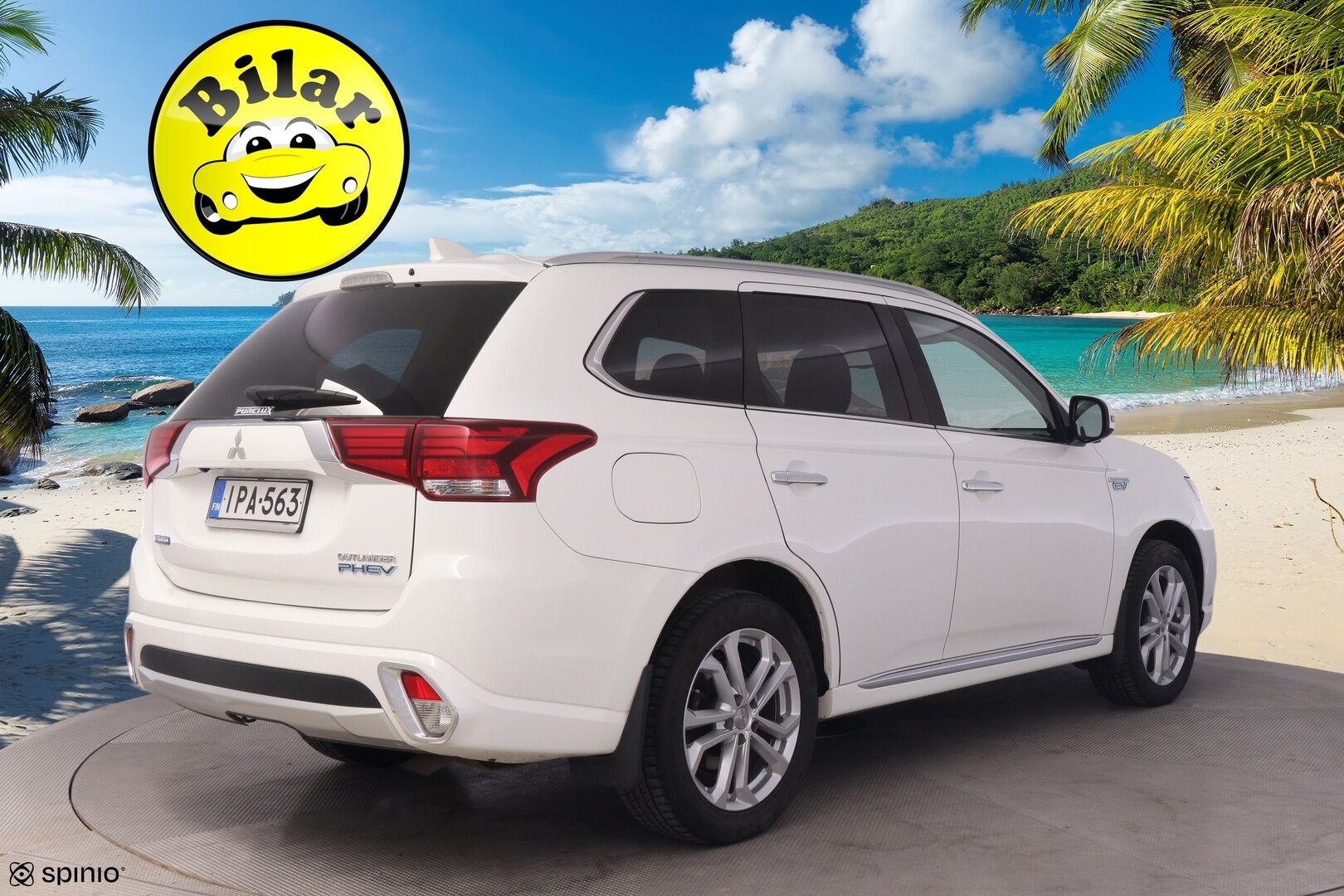 Mitsubishi Outlander PHEV 2017 Instyle Navi - 360-Kamera | Koukku | Nahka alcantara | Apple Carplay |  Akkukäyttöinen lisälämmitin | Ohjauspyörän lämmitys