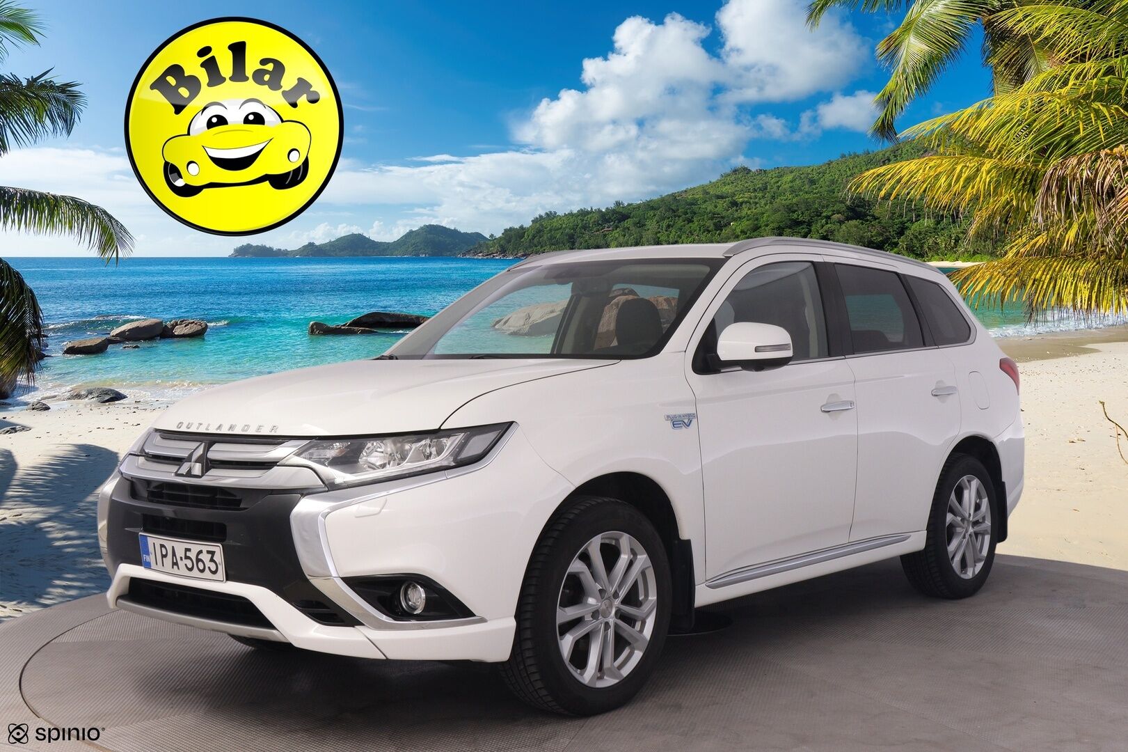 Mitsubishi Outlander PHEV 2017 Instyle Navi - 360-Kamera | Koukku | Nahka alcantara | Apple Carplay |  Akkukäyttöinen lisälämmitin | Ohjauspyörän lämmitys