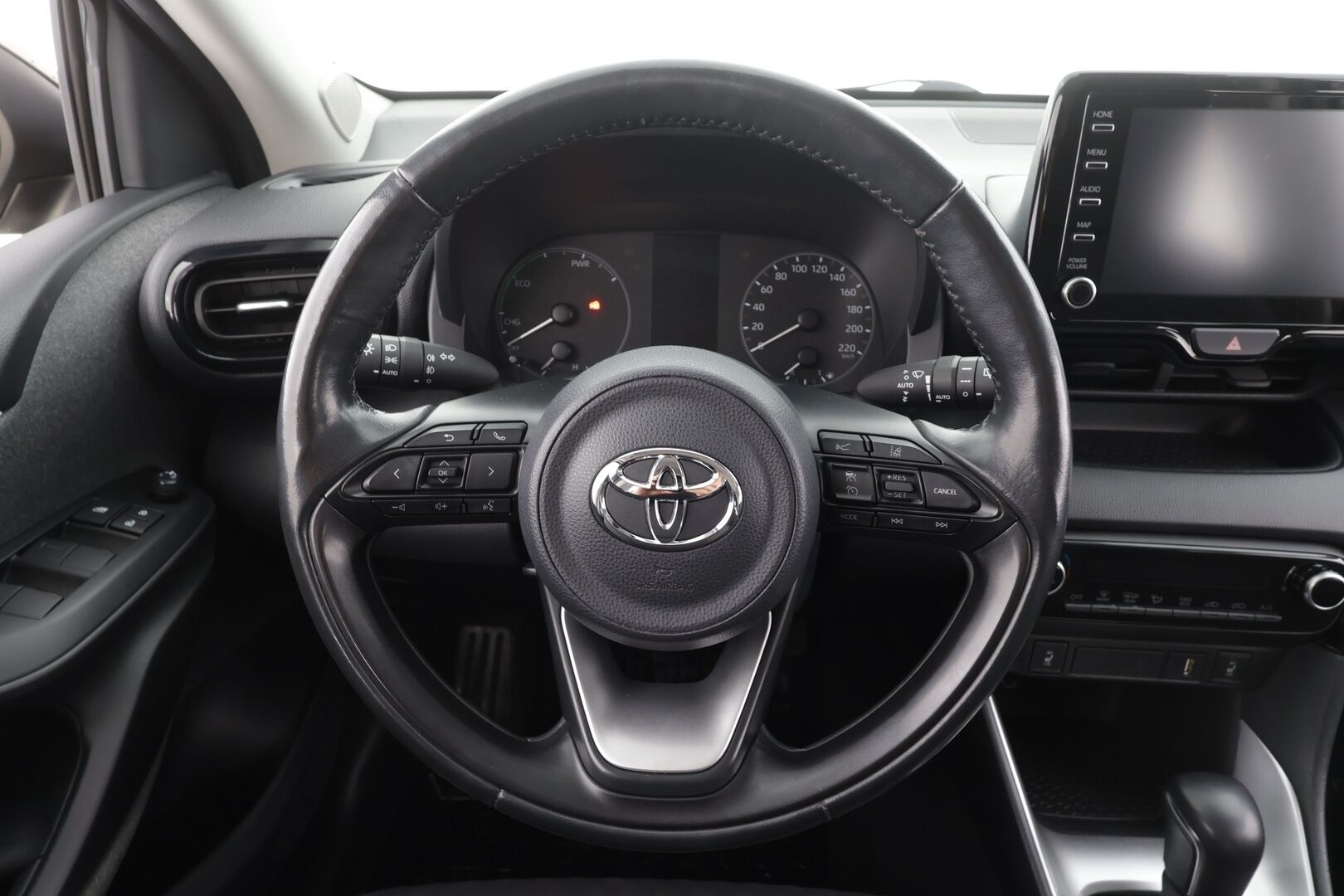 Toyota Yaris 2021 1,5 Hybrid Active Edition * ACC / P.Kamera / Bluetooth / Kaistavahti / Navi / Keyless * - 1-om Suomi-auto / Kahdet renkaat aluvanteilla / Merkkihuollot - HULLUT AVAJAISHULINAT KORKOTARJOUS 3,29 %