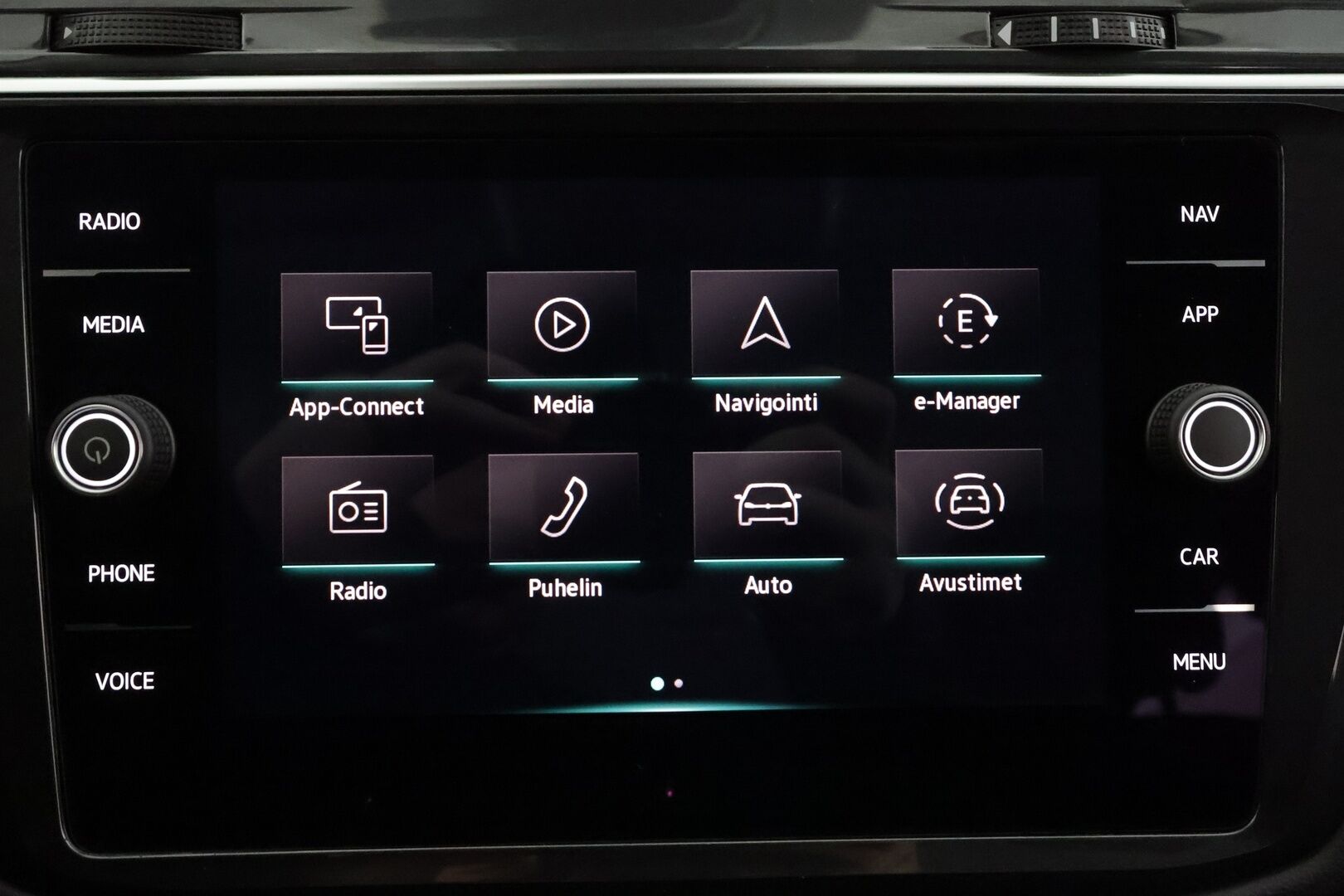 Volkswagen Tiguan 2021 Style Business eHybrid 180 kW DSG * ACC / IQ-Light / Koukku / Ergo-sporttipenkit / P.Kamera / Keyless* - 1.Om Suomi-auto / 2x Lataus / Kahdet Renkaat