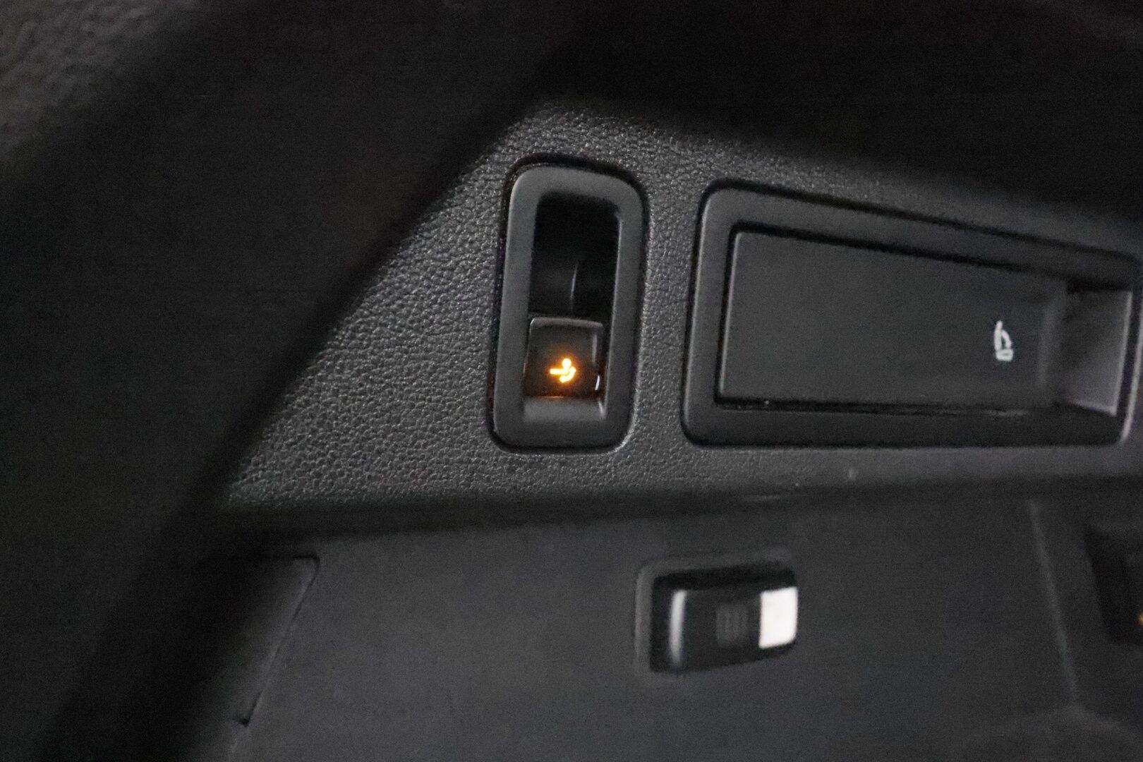 Volkswagen Tiguan 2022 1.5 TSI 110 kW Style Aut. - | 1. om Suomi-auto | ACC | Webasto | Vetokoukku | IQ Light Matrix-LED | Digimittaristo | P.Kamera | Hieronta |