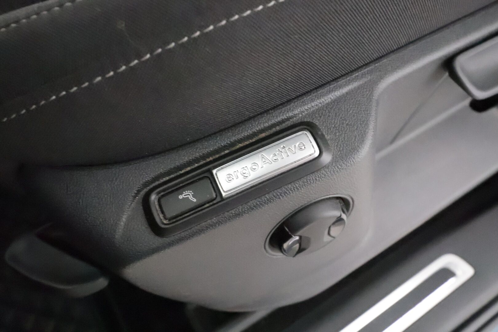 Volkswagen Tiguan 2022 1.5 TSI 110 kW Style Aut. - | 1. om Suomi-auto | ACC | Webasto | Vetokoukku | IQ Light Matrix-LED | Digimittaristo | P.Kamera | Hieronta |
