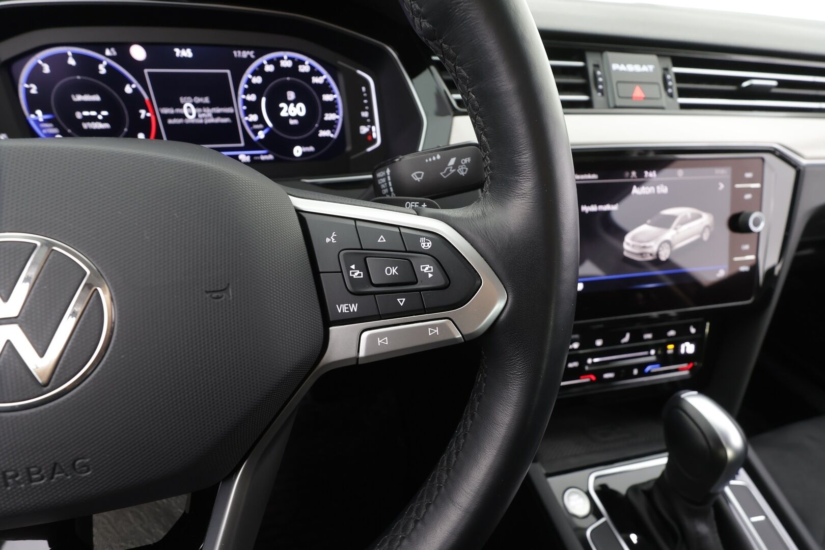 Volkswagen Passat 2022 Sedan R-Line 1,5 TSI EVO 110 - | ACC | Webasto | IQ-Light | Muistipenkki | P.Kamera | Keyless | Apple&Android | Suomi-auto | Kahdet Renkaat |