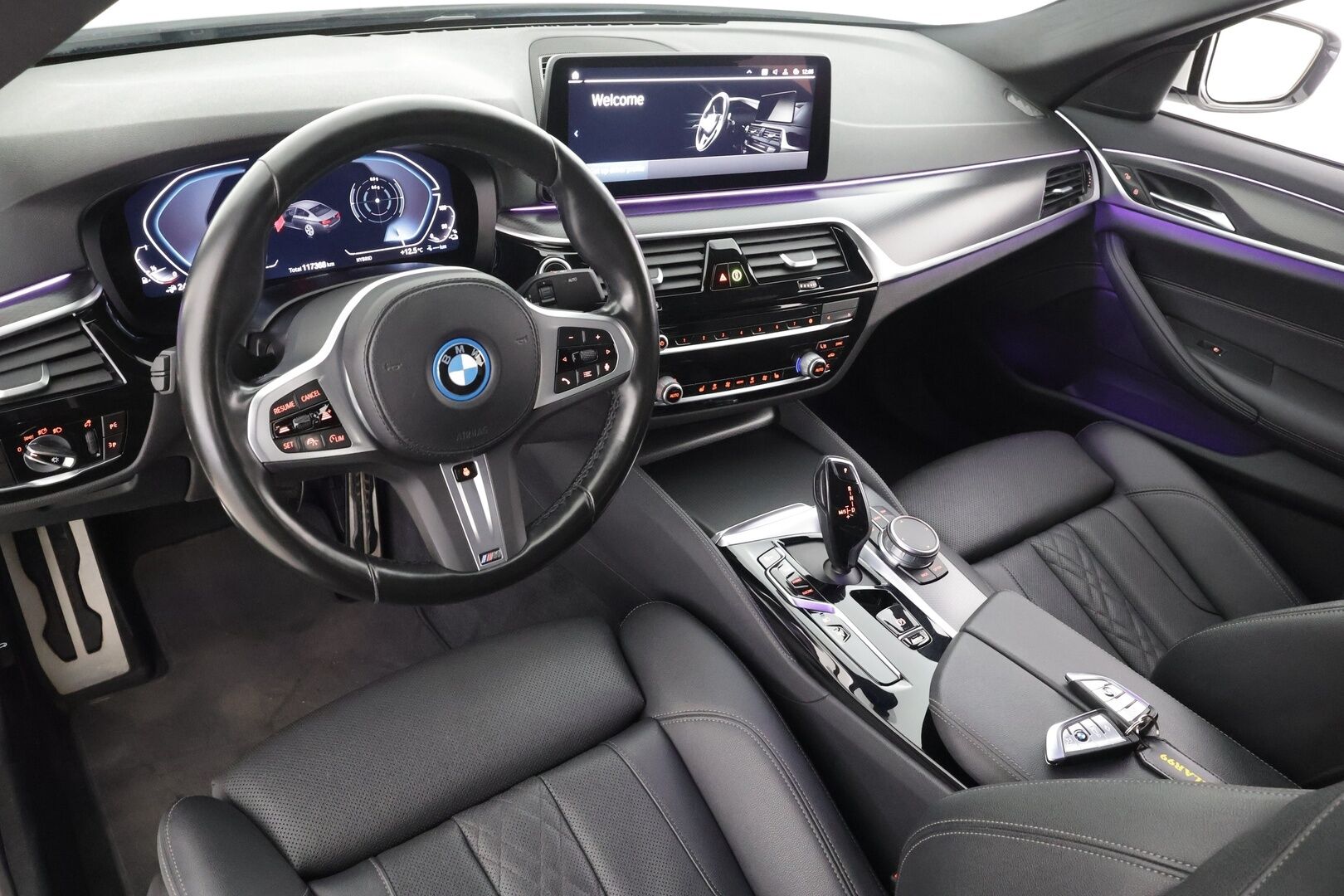 BMW 530 2022 G30 Sedan 530e xDrive A Charged Edition M Sport * ACC / LED / Sporttinahat / P.Kamera / Navi / Kaistavahti / HiFi * - Suomi-auto / 2x Latauskaapelit / Kahdet Renkaat / Merkkihuollettu!