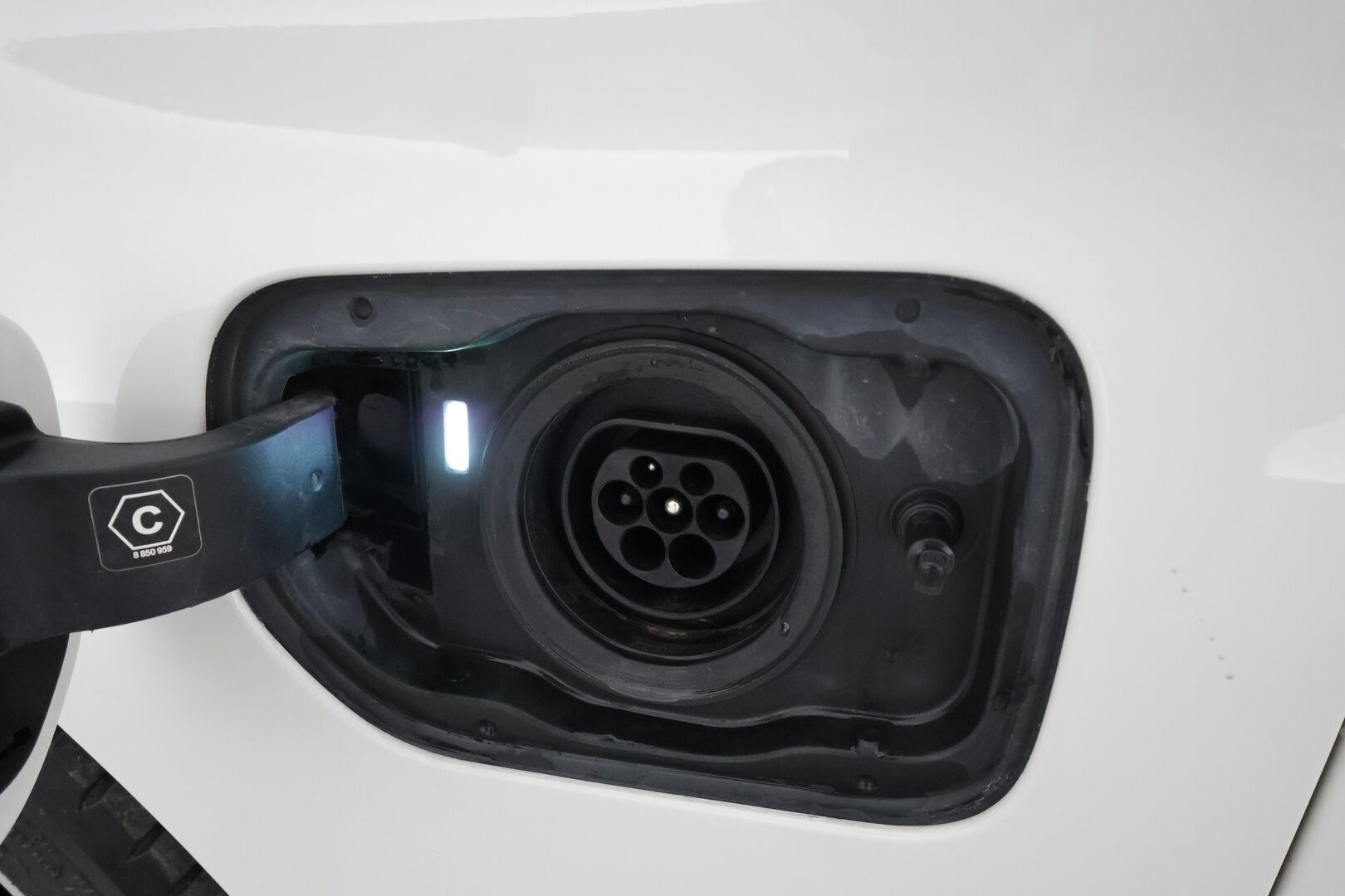 BMW 530 2022 G30 Sedan 530e xDrive A Charged Edition M Sport * ACC / LED / Sporttinahat / P.Kamera / Navi / Kaistavahti / HiFi * - Suomi-auto / 2x Latauskaapelit / Kahdet Renkaat / Merkkihuollettu!