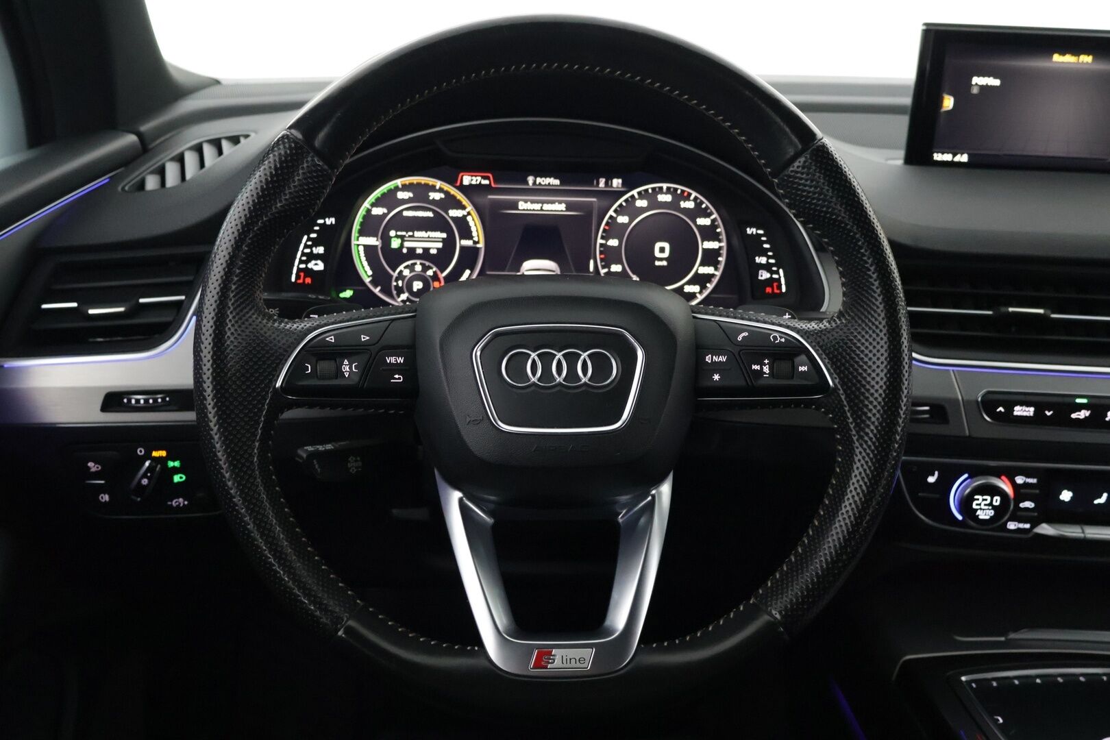 AUDI Q7 2017 3.0 TDI V6 e-tron Quattro TipTronic S-Line  *KATSO MITKÄ VARUSTEET* - * Adapt.LED / Digimittari / Sähköpenkit / Nahkasisusta / P-tutkat *