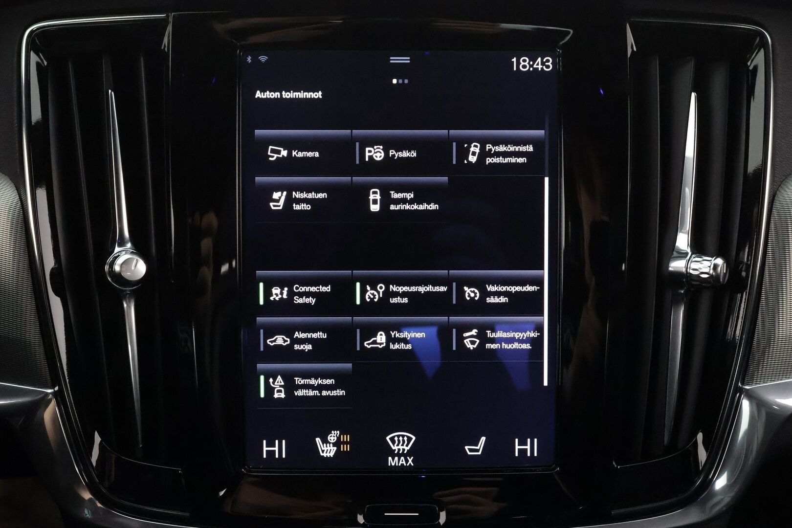 Volvo S90 2018 T8 AWD Business R-Design aut * ACC / P.kamera / LED / Navi / KeylessGo / Webasto / Sporttipenkit * - Akku kuntotarkastettu / Kahdet renkaat aluvanteilla / Hyvin huollettu 