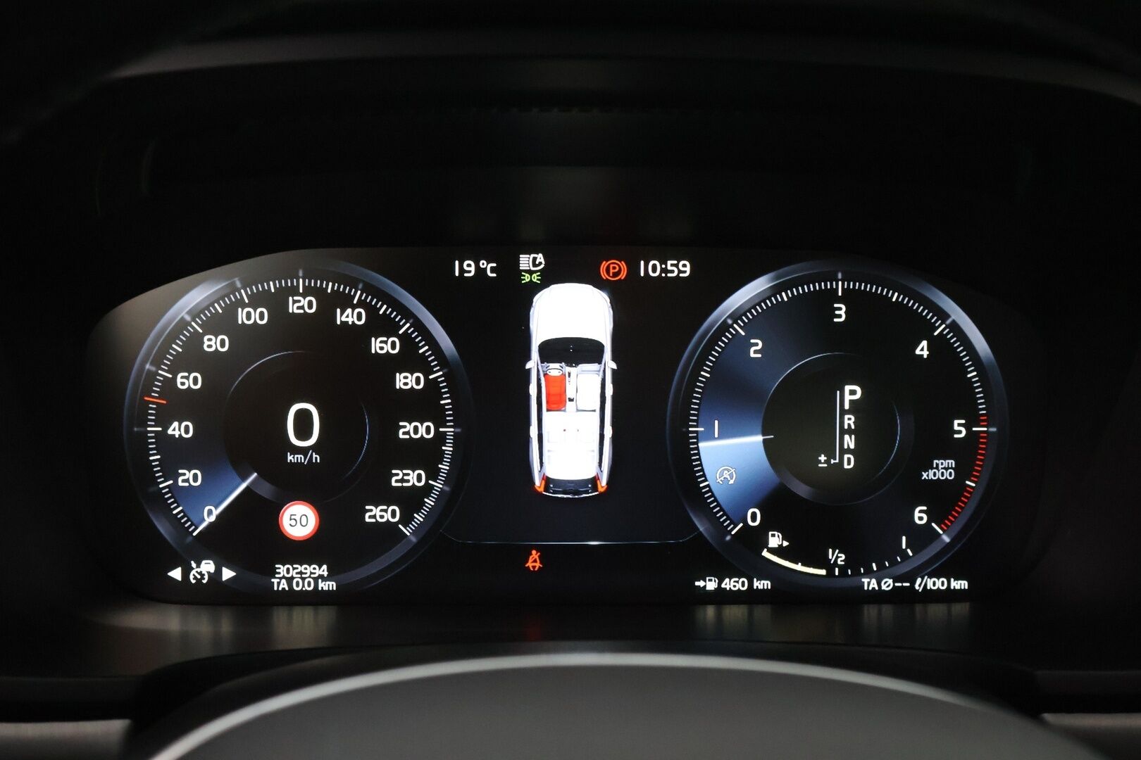 Volvo V90 2019 D4 AWD Momentum aut * Webasto / Adapt.Vakkari / Koukku / Navi / Audio High Performance / Ratinlämmitys / Hyvät varusteet - Jakopää juuri tehty / 2x Renkaat aluvantein / Juuri tullut Tampereelle!