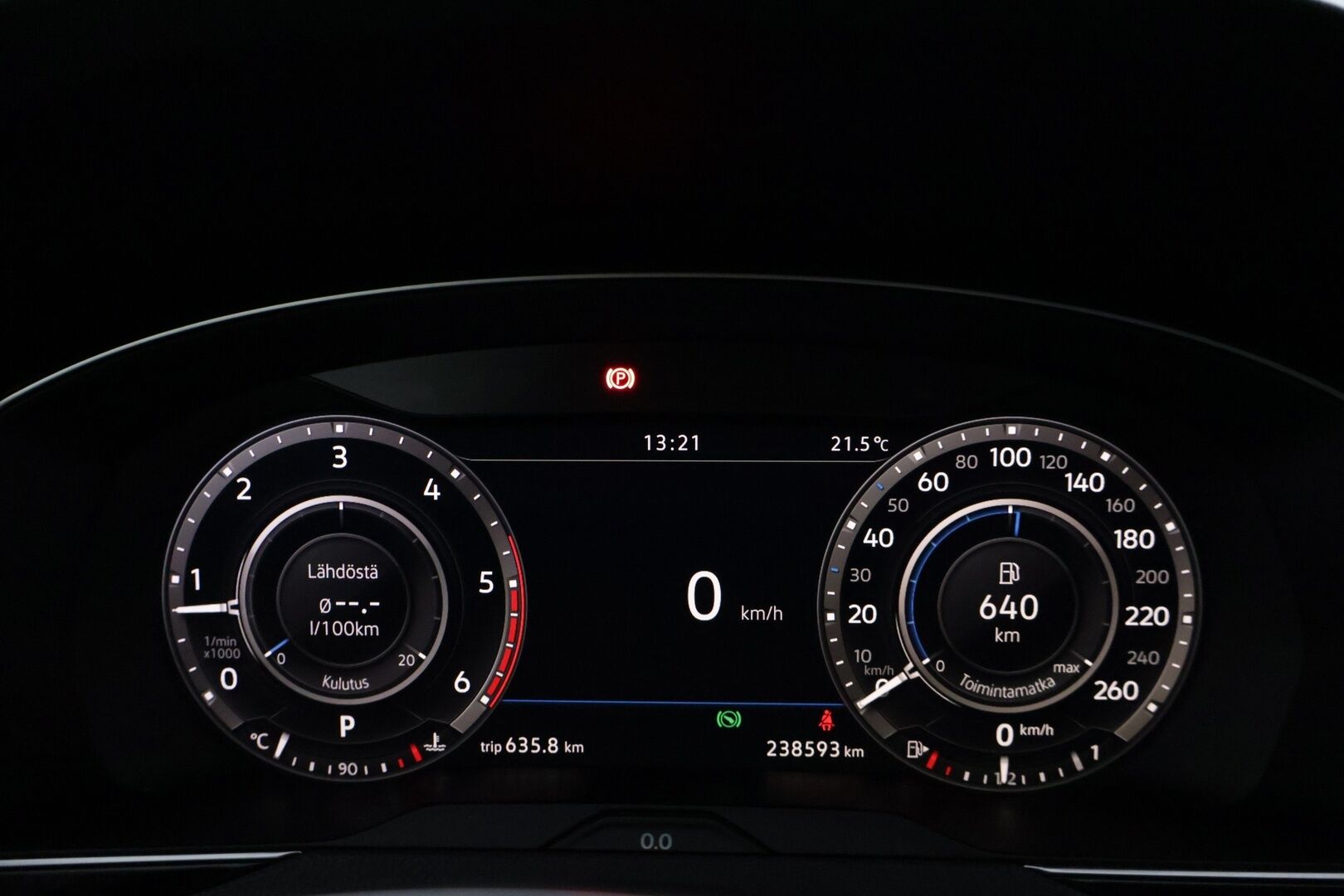 VOLKSWAGEN PASSAT 2019 Variant Alltrack 2.0 TDI 140 kW 4MOTION DSG-aut. *Webasto / Digimittaristo / Adapt. vakkari / Nahat / Koukku* - Hyvällä maavaralla! / Taloudellinen neliveto diiseli! / Uudella näytöllä!