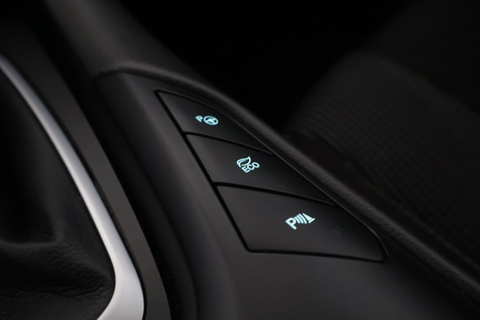 FORD Mondeo 2019 2,0 187hv Hybrid eCVT Titanium HEV Wagon- YritysOutlet - Myydään vain yrityksille - ACC / P-Kamera / Lohko / Navi!