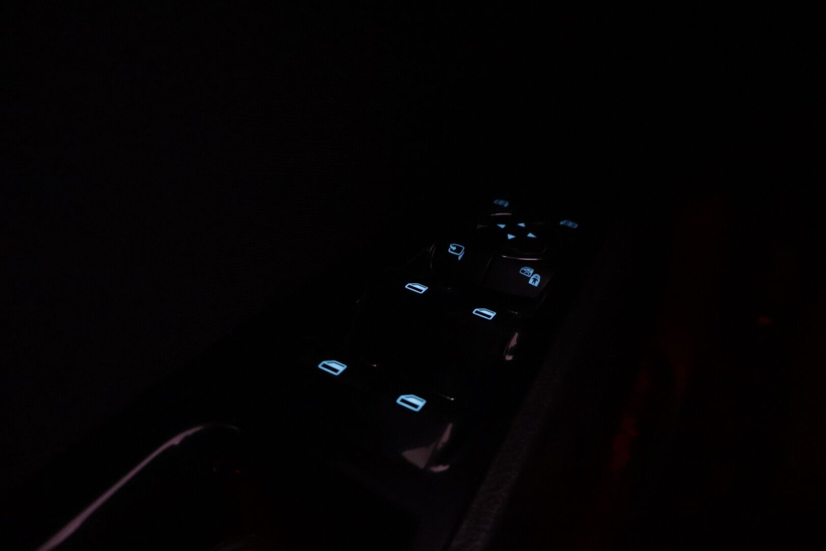 FORD Mondeo 2019 2,0 187hv Hybrid eCVT Titanium HEV Wagon- YritysOutlet - Myydään vain yrityksille - ACC / P-Kamera / Lohko / Navi!