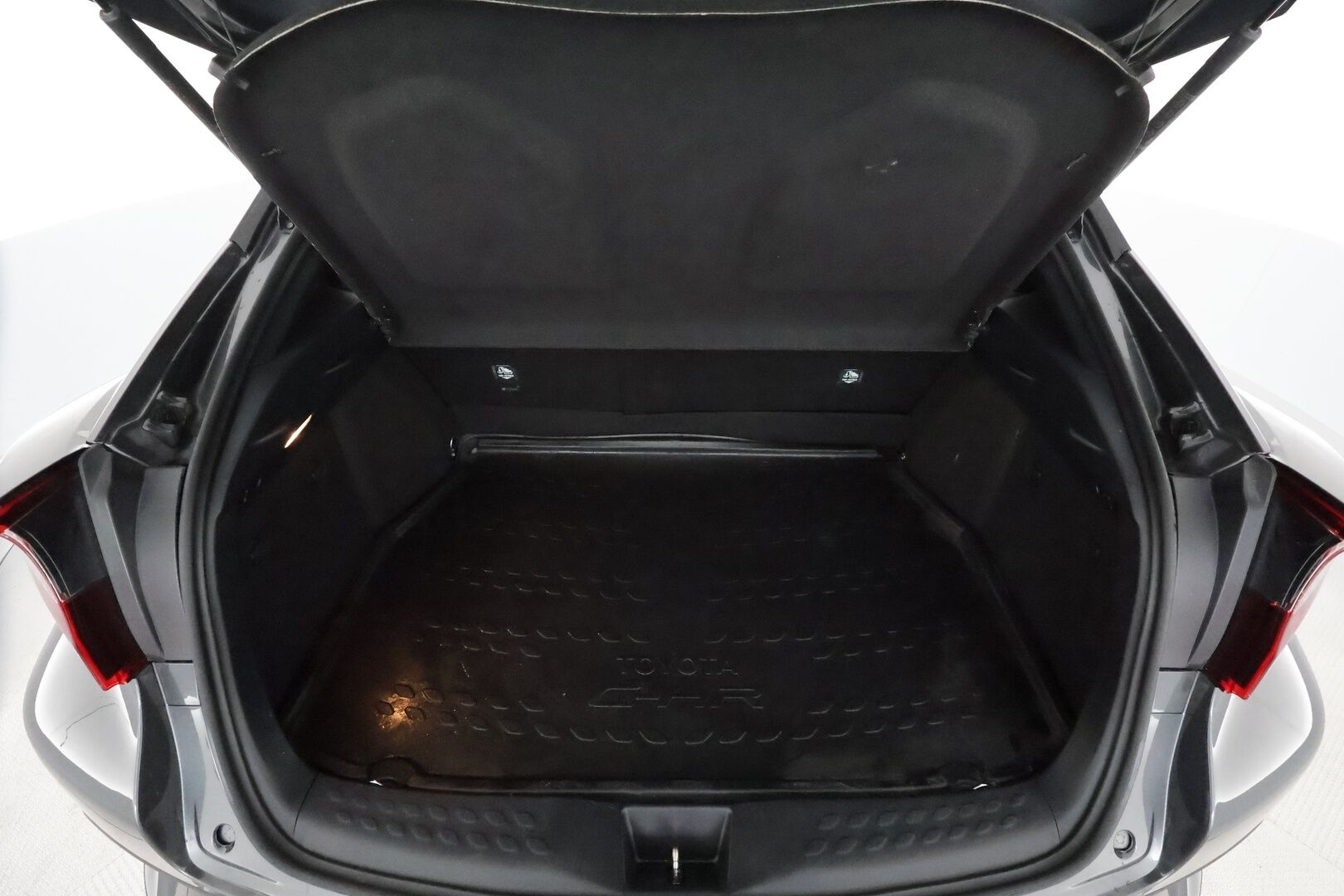Toyota C-HR 2022 2,0 Hybrid Intense Edition **Merkkihuollettu / Adapt.vakkari / Navi / P.kamera / Keyless / Apple&Android**