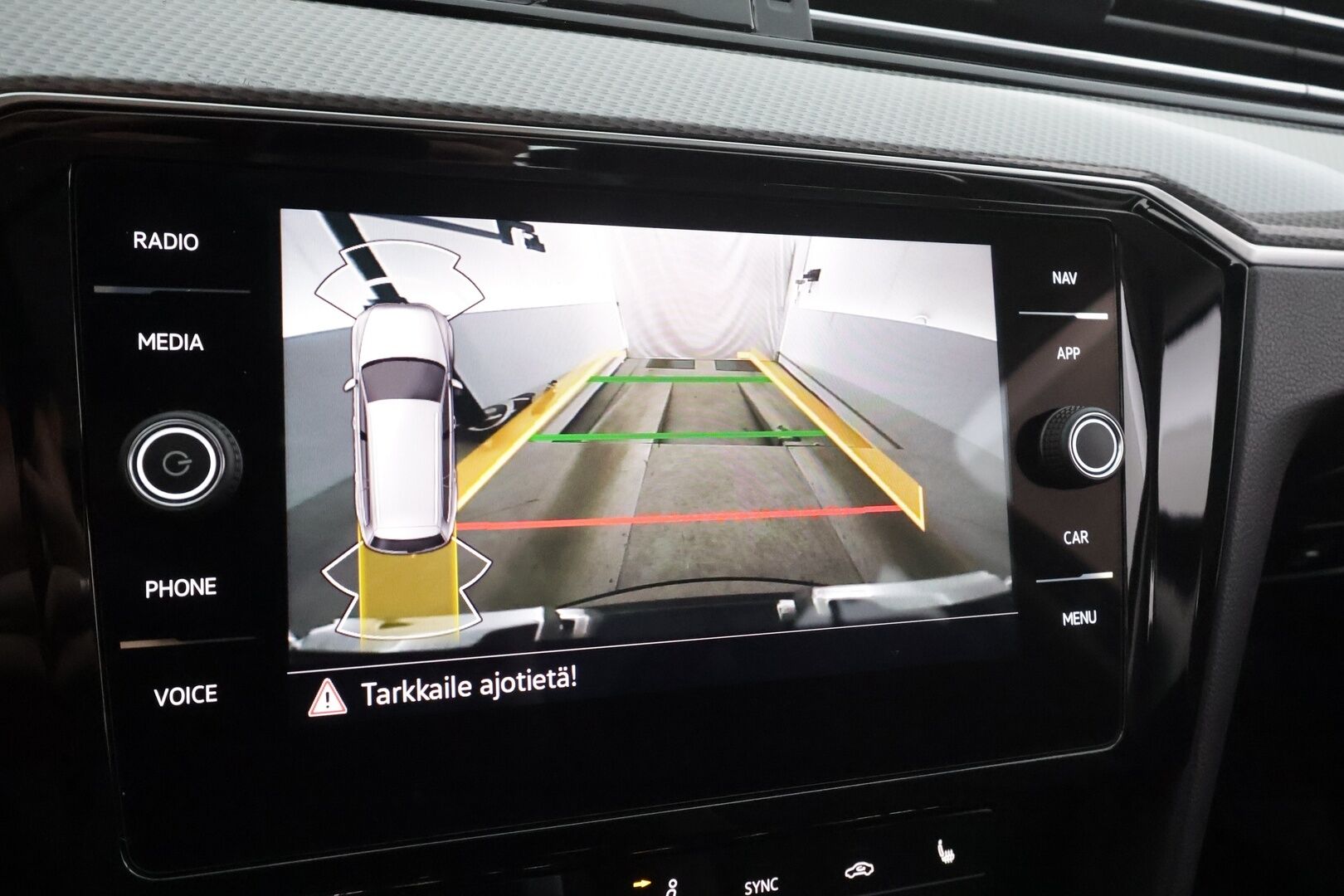 Volkswagen Passat 2021 Variant Alltrack 2,0 TDI SCR 147 kW 4MOTION DSG * Webasto / ACC / Matrix / P.Kamera / Navi / Kaistavahti / Keyless * - Merkkihuollot / Kahdet renkaat aluvanteilla / 1-om Suomi-auto
