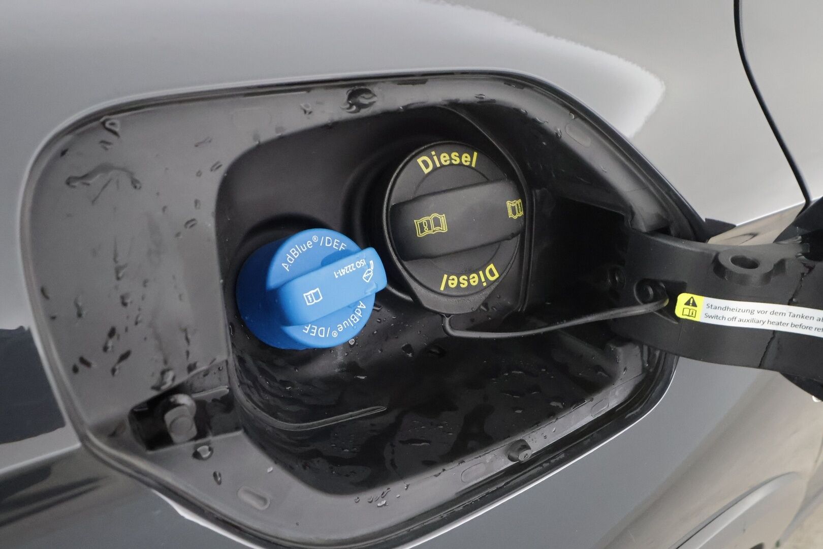 Volkswagen Passat 2021 Variant Alltrack 2,0 TDI SCR 147 kW 4MOTION DSG * Webasto / ACC / Matrix / P.Kamera / Navi / Kaistavahti / Keyless * - Merkkihuollot / Kahdet renkaat aluvanteilla / 1-om Suomi-auto - HULLUT AVAJAISHULINAT KORKOTARJOUS 3,29 %