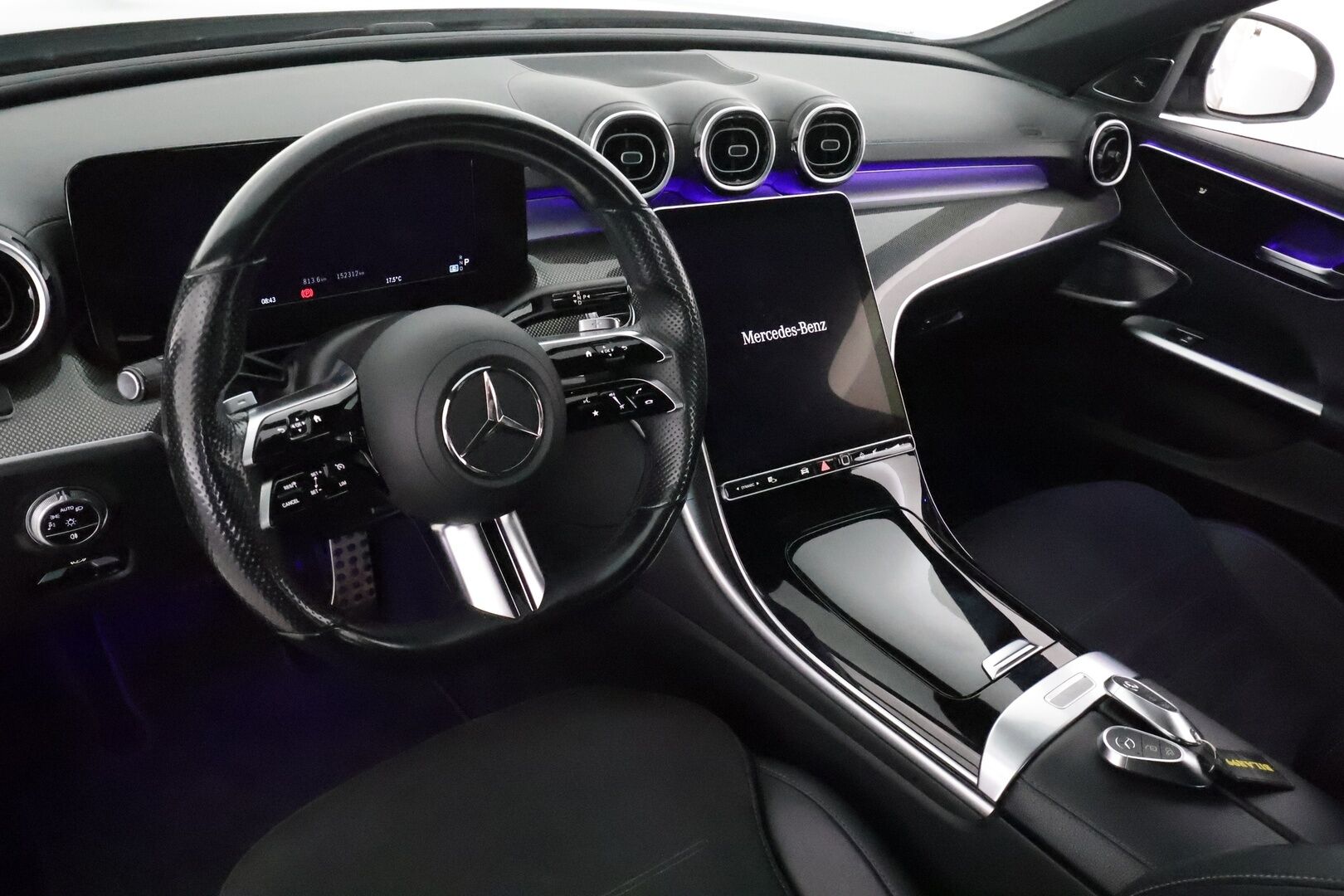 Mercedes-Benz C 2022 180 A Business AMG **Burmester / Webasto / LED-High Performance / P.Kamera / Sporttipenkit / Kaistavahti** - 1-om Suomi-auto / Kahdet Renkaat