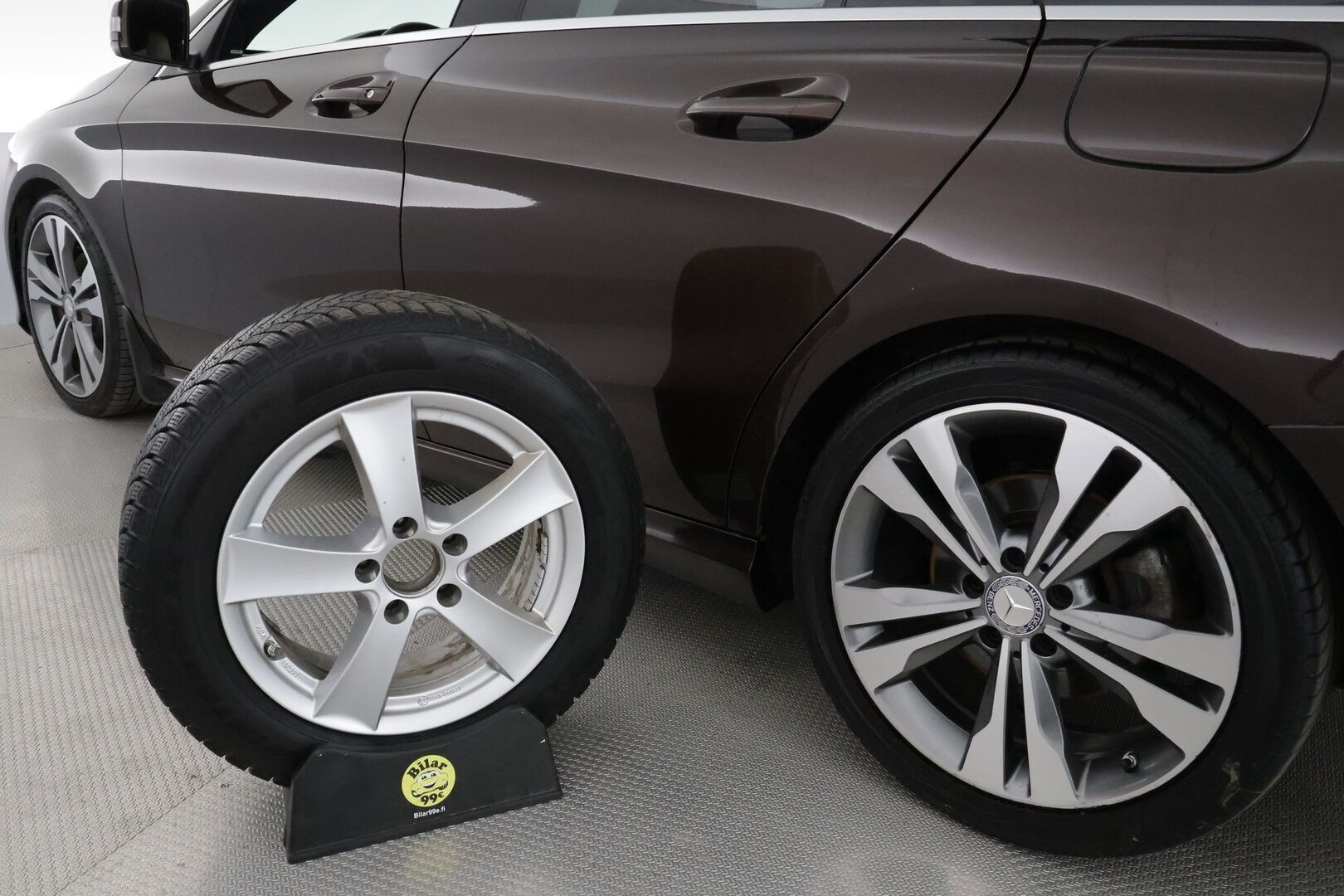 Mercedes-Benz CLA 2015 220 d A Shooting Brake Premium Business Avantgarde - Harman&Kardon / Peruutuskamera / Vaalea Nahkasisusta / Xenon / Comand Navi / Hiljattain huollettu!