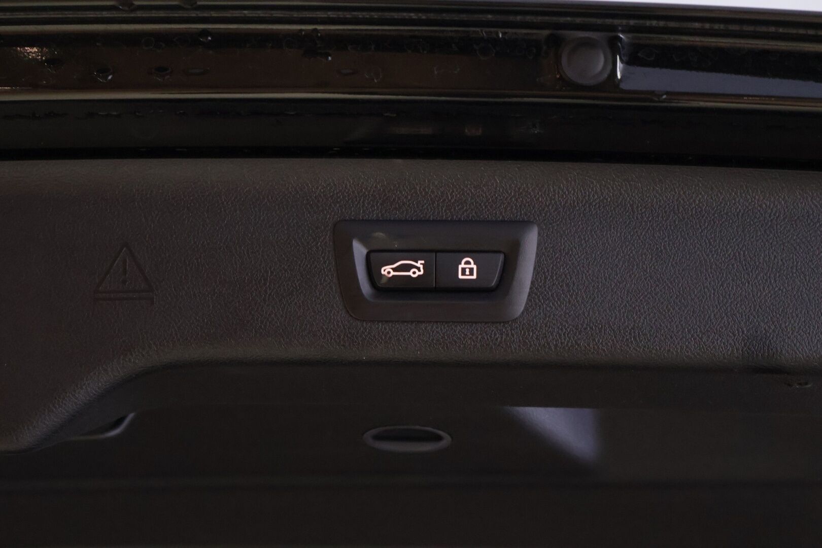 BMW 530 2022 G31 Touring 530e xDrive A Charged Edition **Adapti. vakkari / Comfort access / H&K / Rat.Lämmitin / Sportti nahat** - Juuri huollettu / 2X Hyvät renkaat / Hyvin varusteltu! - HULLU BLACKWEEK KORKOTARJOUS 2,49%