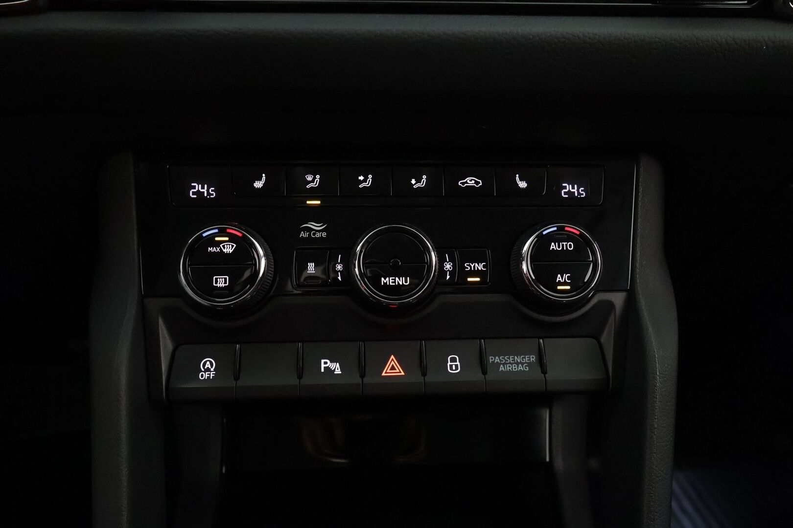 Skoda Kodiaq 2022 1.5 TSI ACT Ambition DSG Autom. *Webasto / Adapt. Vakkari / Koukku / Tutkat / LED-valot / KeylessGo / Digimittaristo - 1-omisteinen Facelift mallia oleva katumaasturi todella hyvillä varusteilla! Suomi-auto