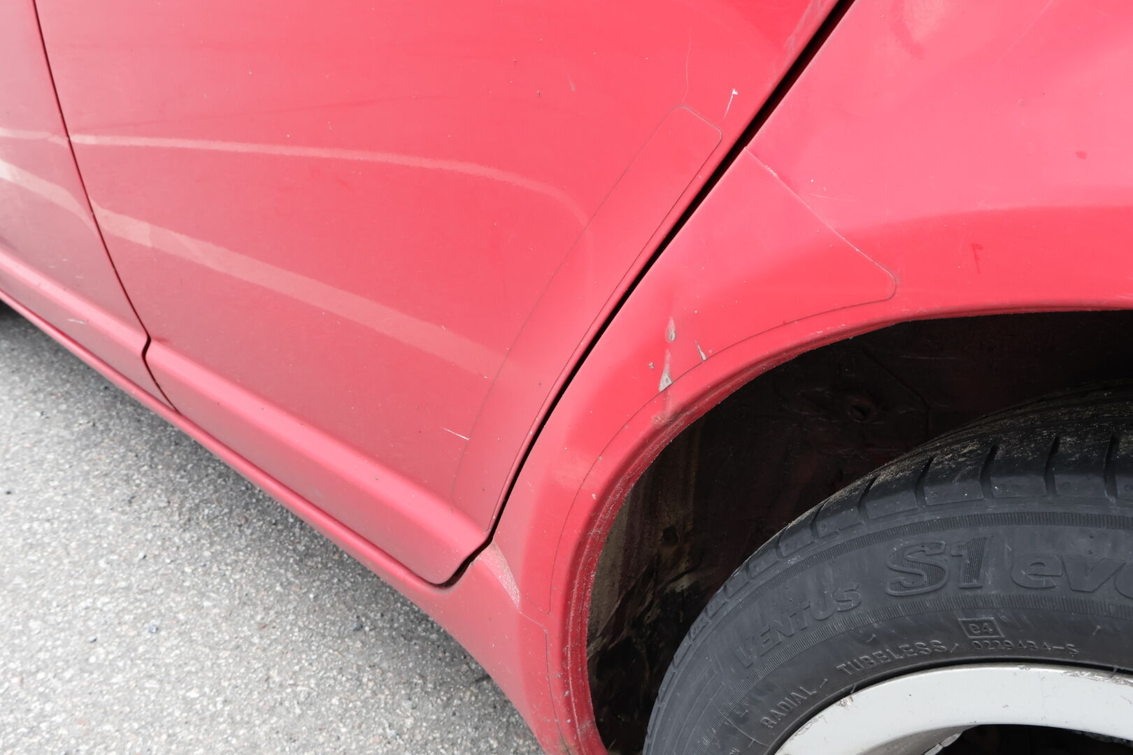 Toyota Yaris 2002 1,3 VVT-i Linea Luna AT 3d MYYDÄÄN HUUTOKAUPAT.COM! - MYYDÄÄN HUUTOKAUPAT.COM!