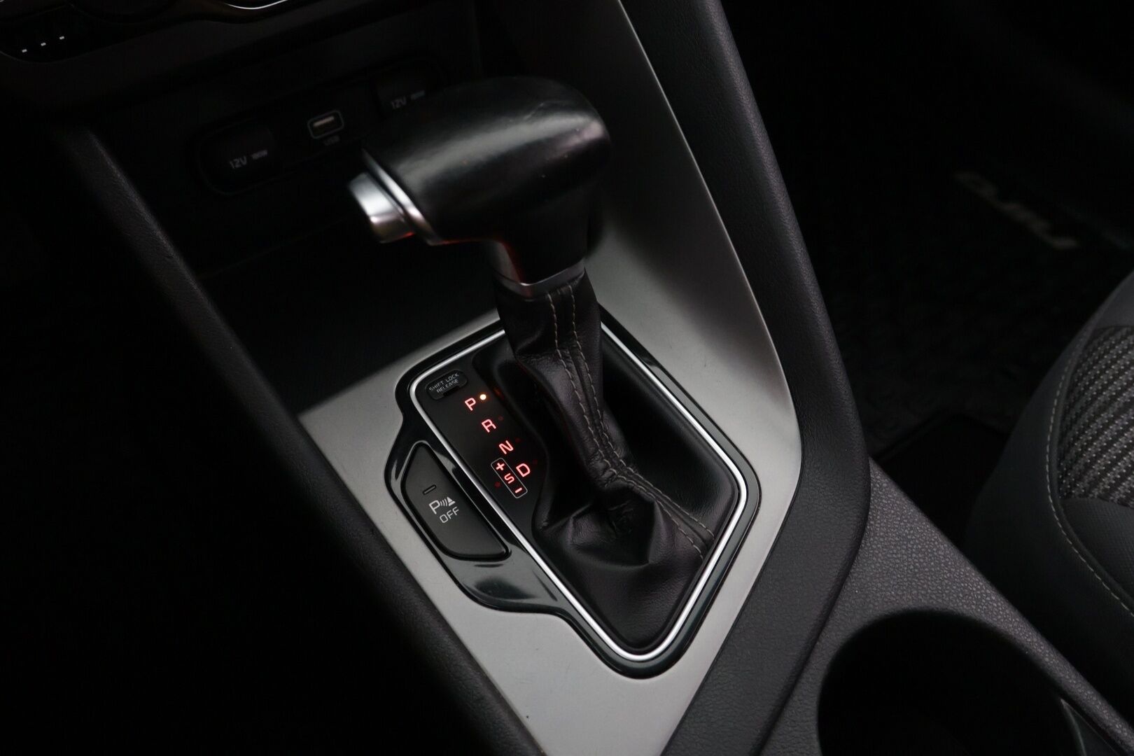 Kia Niro 2020 1,6 GDI Hybrid LX DCT - Vakkari! | Kaistavahti! | Lohko! | Super Siisti Kilsoikseen! | Mahtavat Huollot! | 