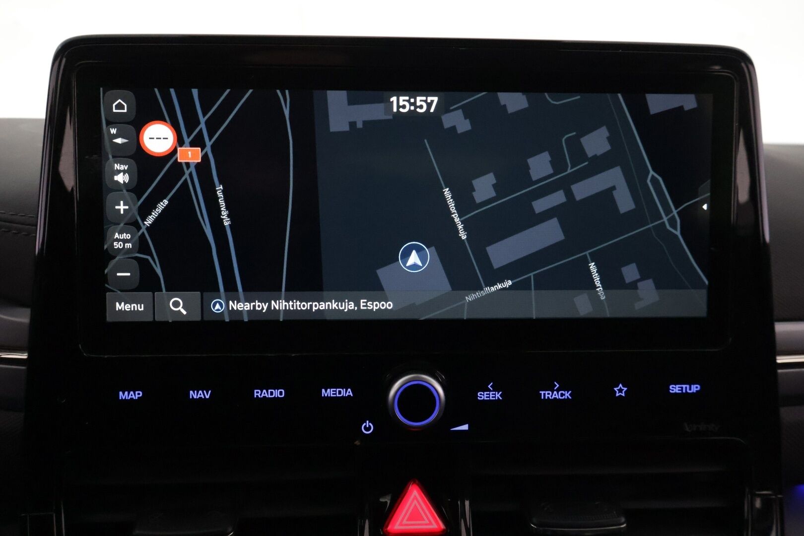 Hyundai IONIQ 2020 1.6 hybrid 141 hv 6-DCT Style MY20 ** ALV / Keyless / ACC / Blis / Navi - Tämä huippu myydään huudossa! ** Pitkä leima / Kahdet renkaat aluilla