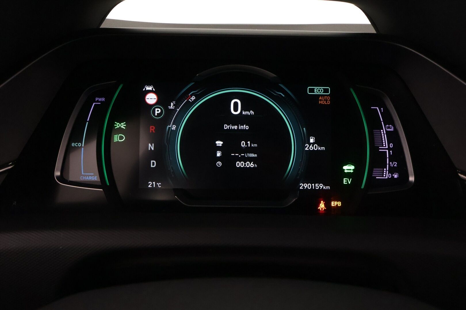 Hyundai IONIQ 2020 1.6 hybrid 141 hv 6-DCT Style MY20 ** ALV / Keyless / ACC / Blis / Navi - Tämä huippu myydään huudossa! ** Pitkä leima / Kahdet renkaat aluilla