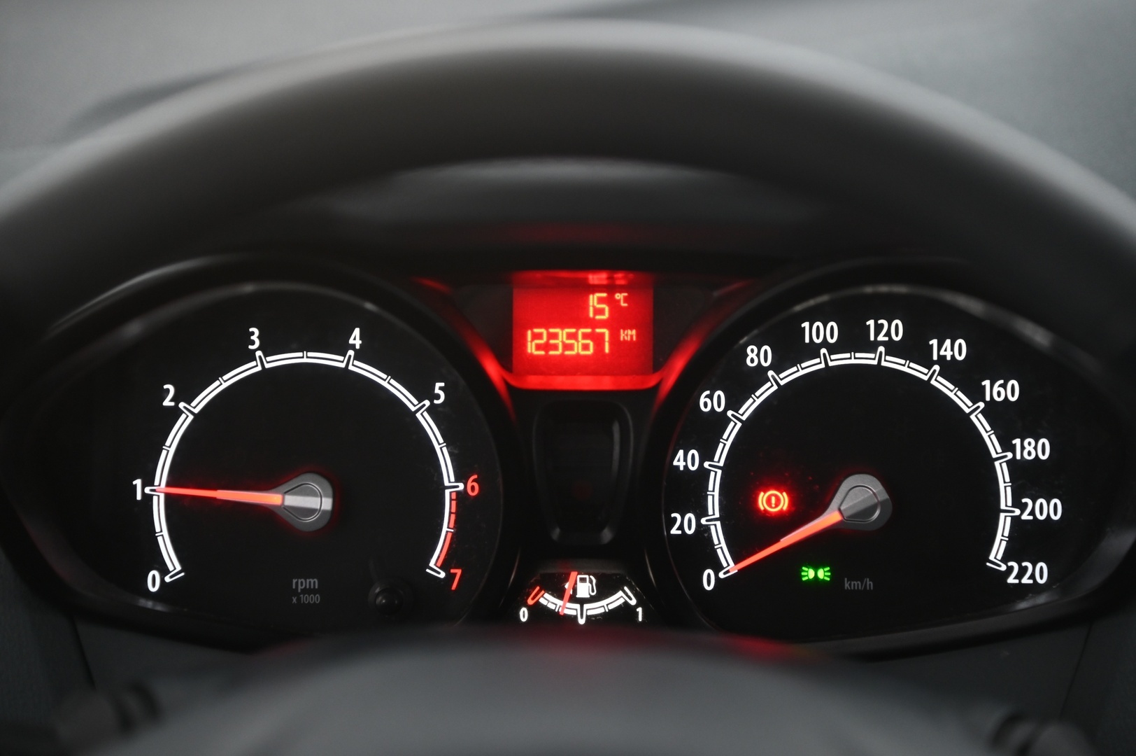 Ford Fiesta 2011 1.6l *Myydään Huutokaupat.com*