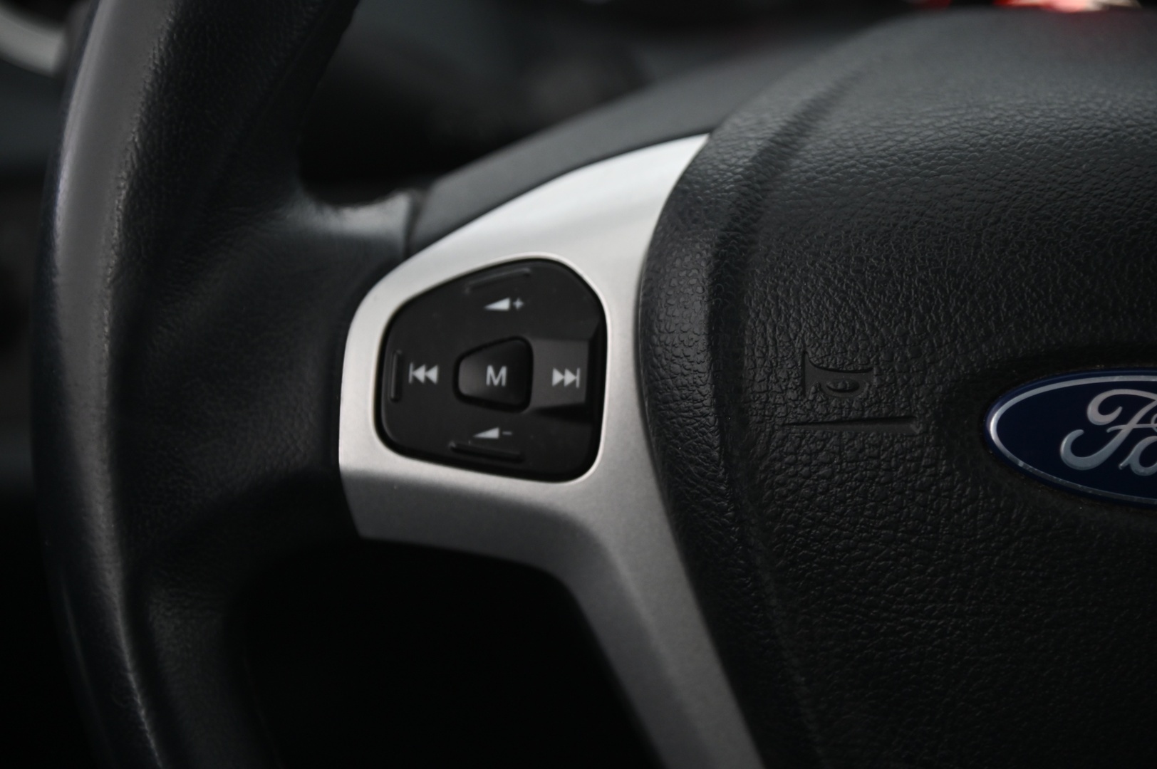Ford Fiesta 2011 1.6l *Myydään Huutokaupat.com*