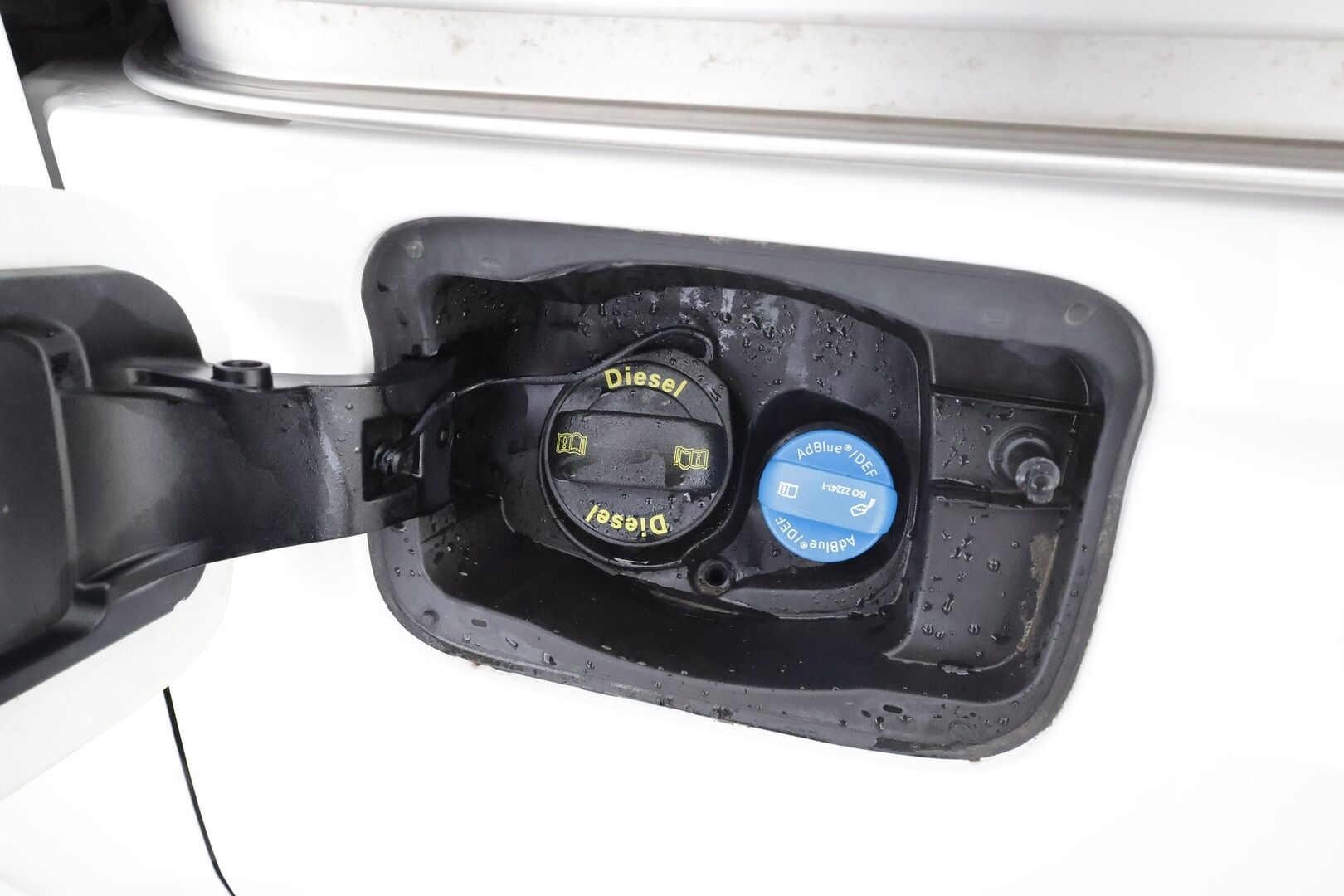 Volkswagen Caddy 2022 Life Business 2,0 TDI * ACC / Webasto / Koukku / P.tutkat / Bluetooth * - ALV / 1.Om Suomi-auto / 2x vanteet - HULLUT AVAJAISHULINAT KORKOTARJOUS 3,29 %