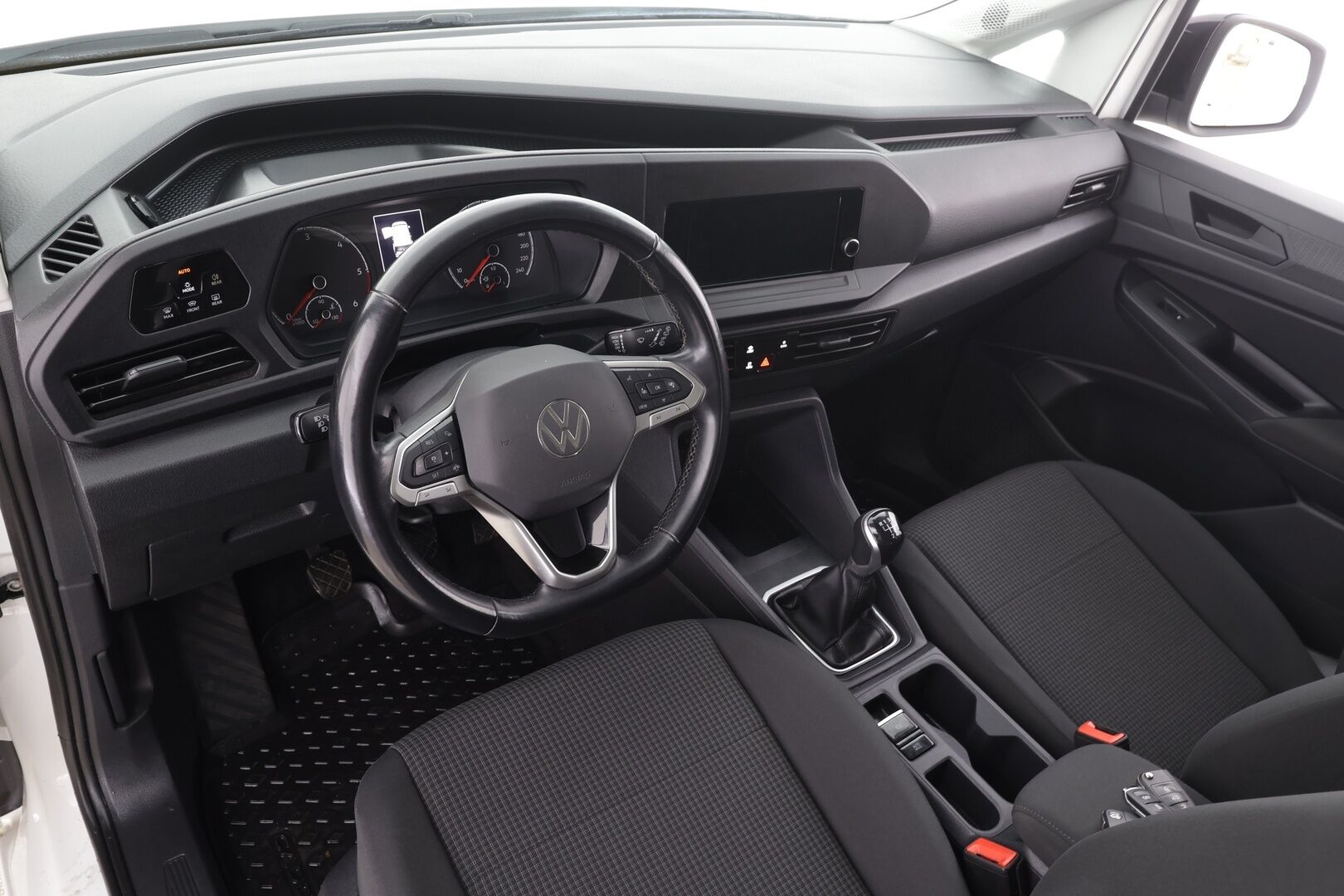 Volkswagen Caddy 2022 Life Business 2,0 TDI * ACC / Webasto / Koukku / P.tutkat / Bluetooth * - ALV / 1.Om Suomi-auto / 2x vanteet - HULLUT AVAJAISHULINAT KORKOTARJOUS 3,29 %