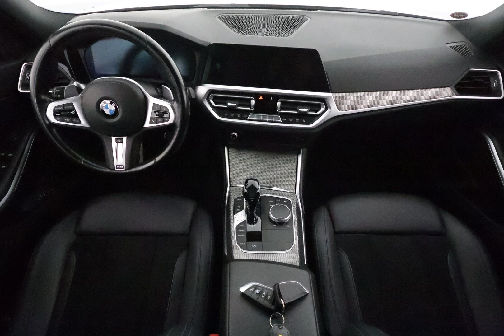 BMW 330 2021 G20 Sedan 330e xDrive Business M-Sport *ACC / P.kamera / Comfort Access / LED / Navi / Koukku / Sporttipenkit / Hifi* - Akku kuntotarkastettu
