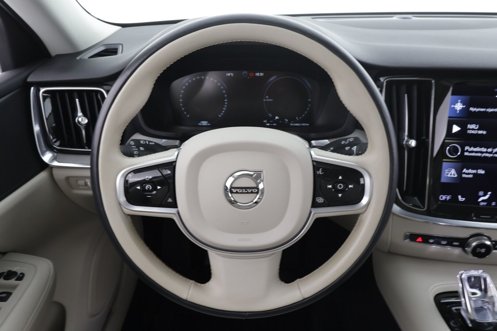 Volvo V60 2022 T6 TwE AWD Business Inscription Edition aut * ACC / Webasto / Muistipenkki / Keyless / Navi * - Suomi auto / Merkkihuollettu