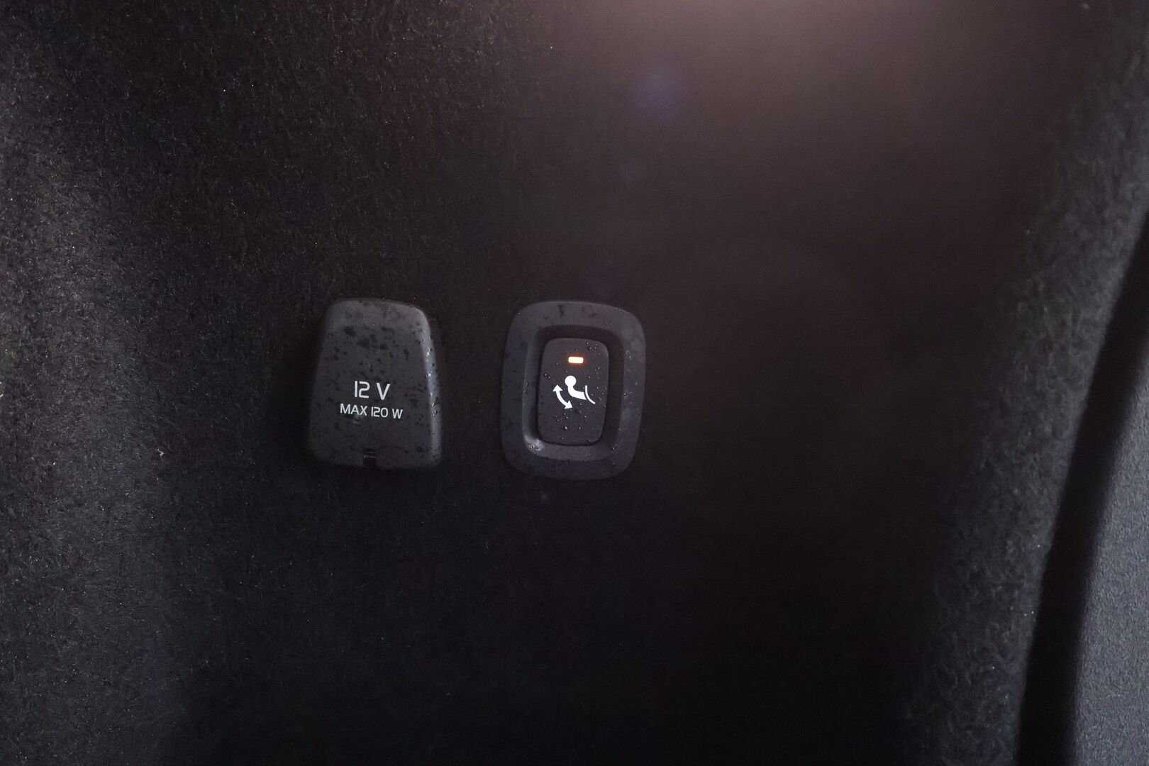 Volvo V60 2022 T6 TwE AWD Business Inscription Edition aut * ACC / Webasto / Muistipenkki / Keyless / Navi * - Suomi auto / Merkkihuollettu