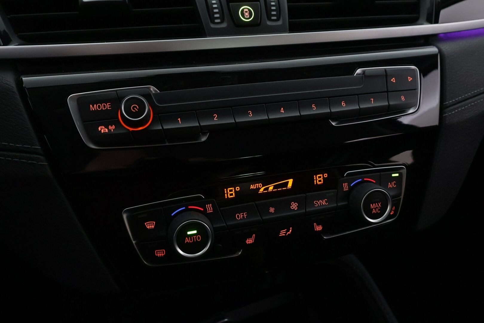 BMW X1 2022 F48 xDrive25e A Charged Edition Sport - 1Om Suomiauto | Lisälämmitin | Vakkari | LED | Sporttipenkit | Puolinahkasisusta | 2x Renkaat Aluvantein!