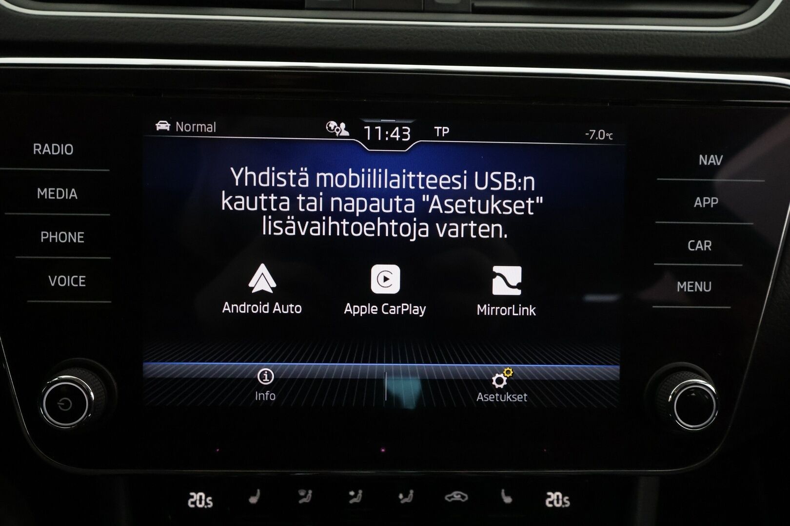 Skoda Superb 2022 Combi 2.0 TDI 200 4x4 Style DSG *Webasto / Matrix LED / ACC / P.Kamera / Muistipenkit / Keyless / Navi * - Kahdet renkaat / 1.Om Suomi-auto