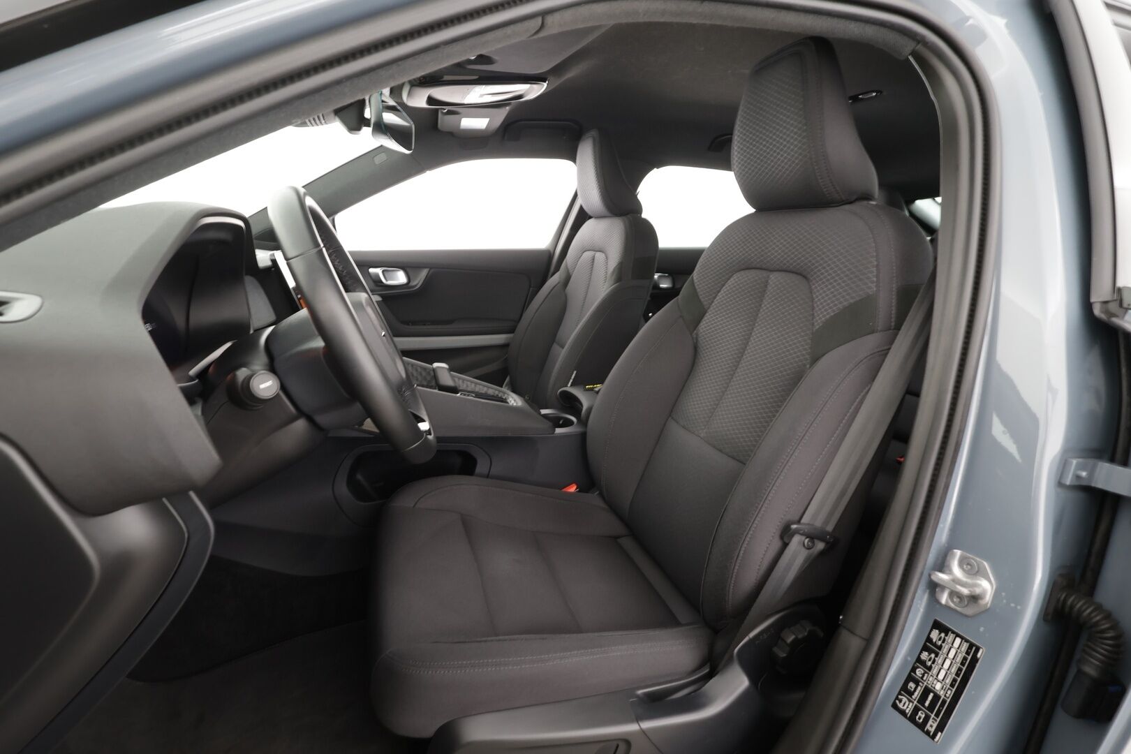 Polestar 2 2022 Long Range Single Motor, 170kW, 78kWh * ACC / Koukku / LED / 360-kamera / Muistipenkki / Apple&Android * - 1.Om Suomi-auto / Merkkihuollettu / 2x Lataus / Kahdet Renkaat