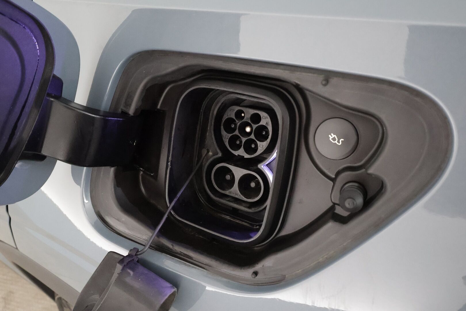 Polestar 2 2022 Long Range Single Motor, 170kW, 78kWh * ACC / Koukku / LED / 360-kamera / Muistipenkki / Apple&Android * - 1.Om Suomi-auto / Merkkihuollettu / 2x Lataus / Kahdet Renkaat