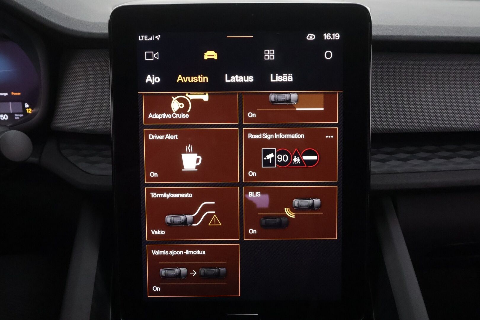 Polestar 2 2022 Long Range Single Motor, 170kW, 78kWh * ACC / Koukku / LED / 360-kamera / Muistipenkki / Apple&Android * - 1.Om Suomi-auto / Merkkihuollettu / 2x Lataus / Kahdet Renkaat